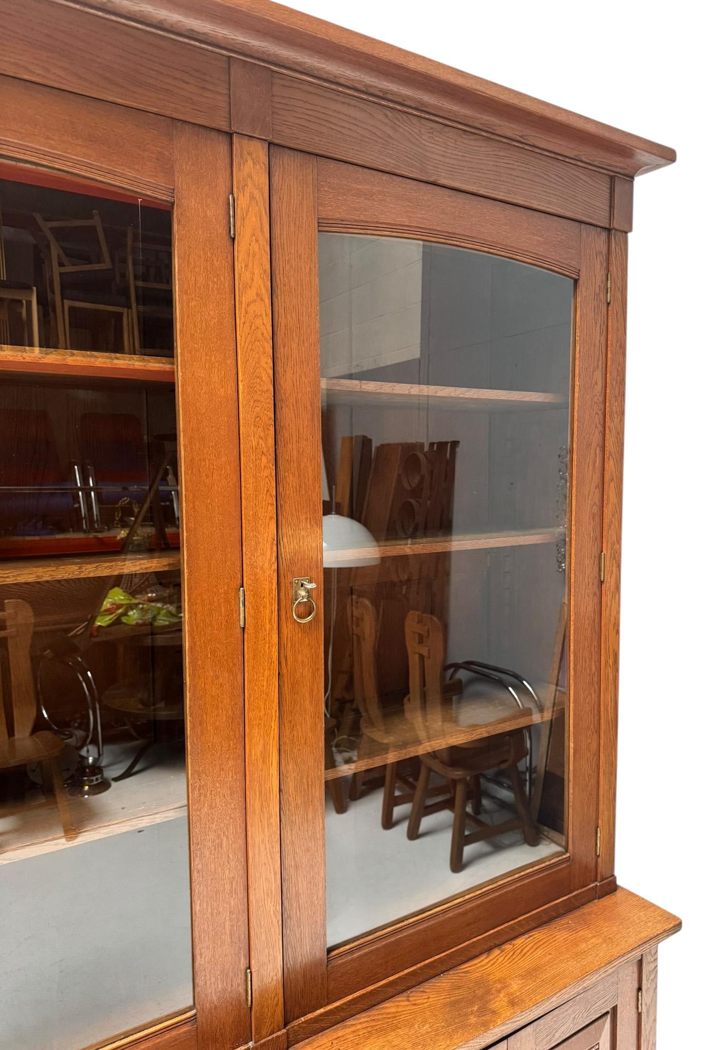 Néerlandais Bibliothèque Arts & Crafts de Willem Penaat pour De Woning Amsterdam, 1904 en vente