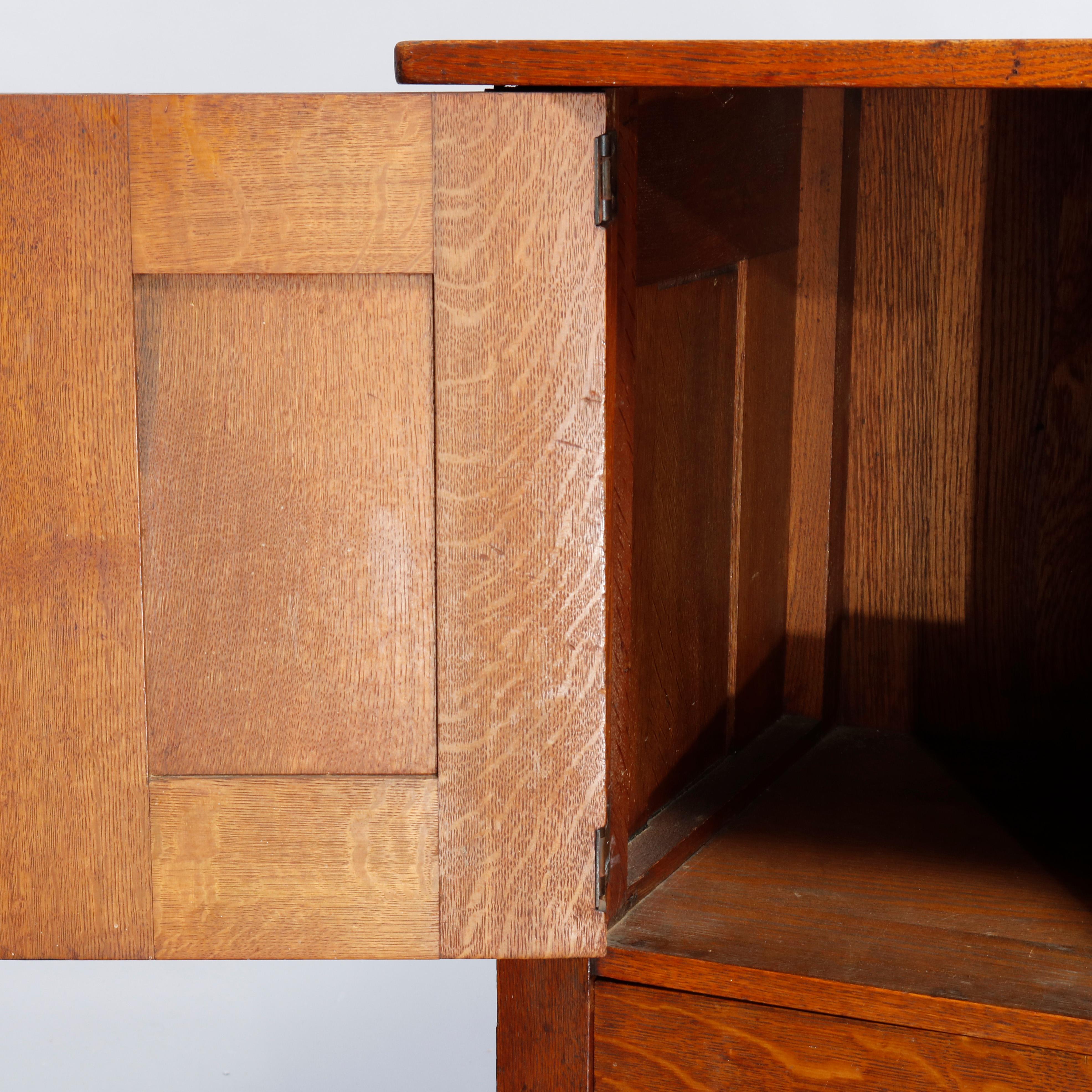 Cast Arts & Crafts L&JG Stickley Mission Oak Sideboard, Hammered Copper Straps, c1910