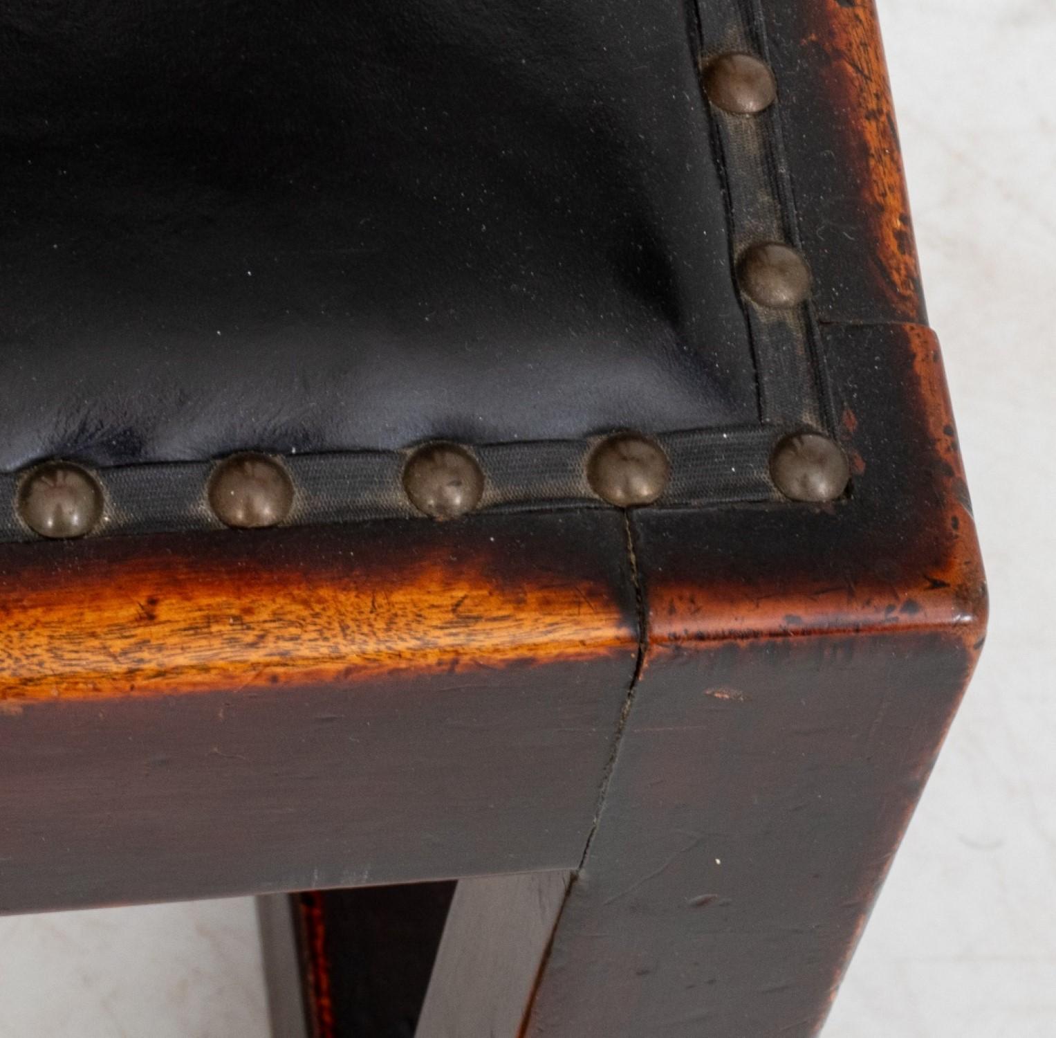 Arts and Crafts-Stuhl mit hoher Rückenlehne im Mackintosh-Stil im Zustand „Gut“ im Angebot in New York, NY