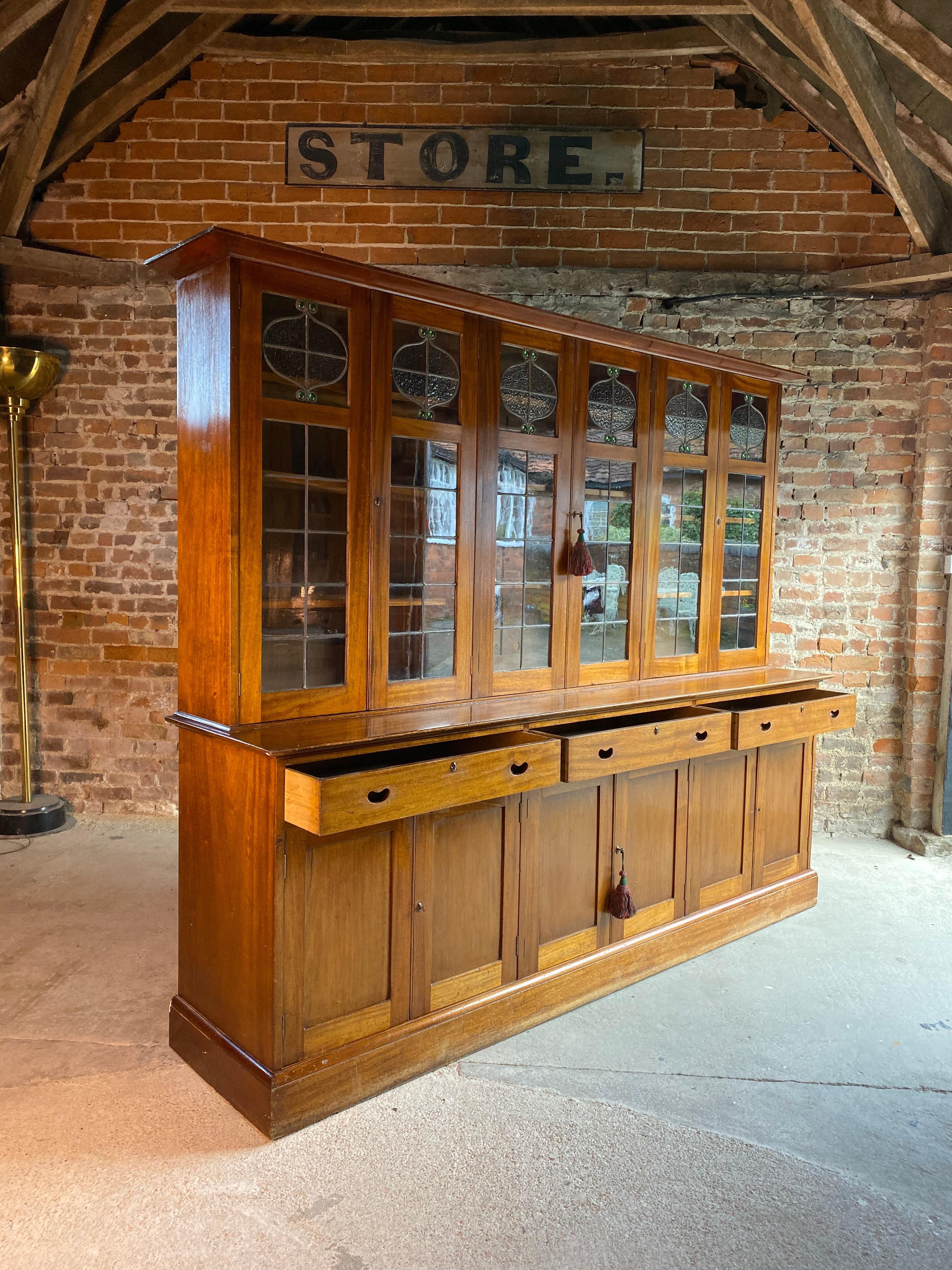 Early 20th Century Arts & Crafts Mahogany Library Bookcase Extremely Large, circa 1920