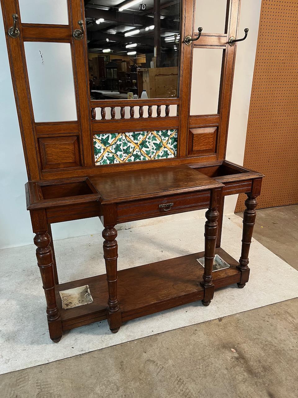Arts & Crafts Mirrored Hall Tree For Sale 3