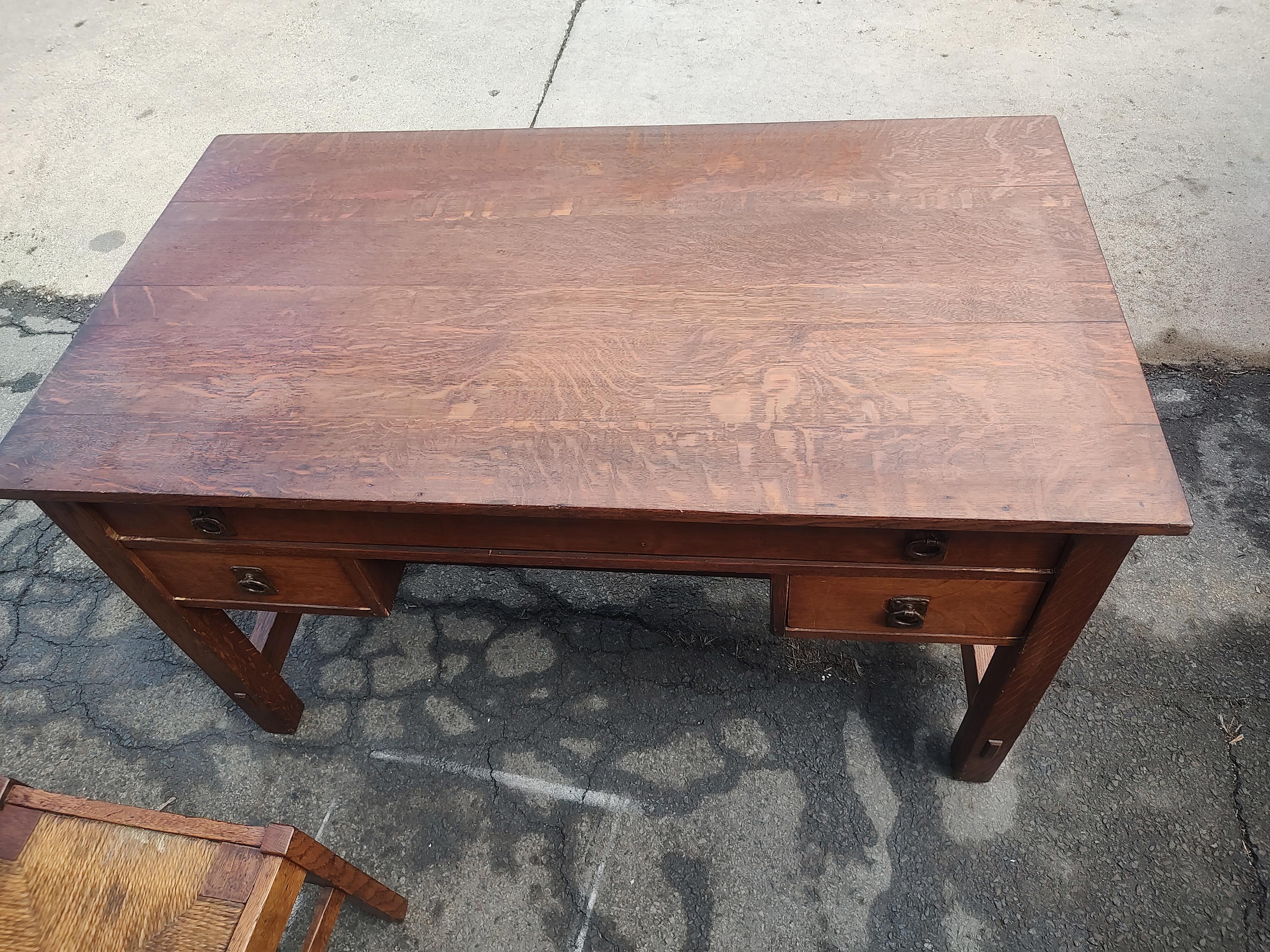 Arts and Crafts Arts & Crafts Mission Oak 3 Drawer Desk & Chair with Rush Seat by Lifetime C1912 For Sale