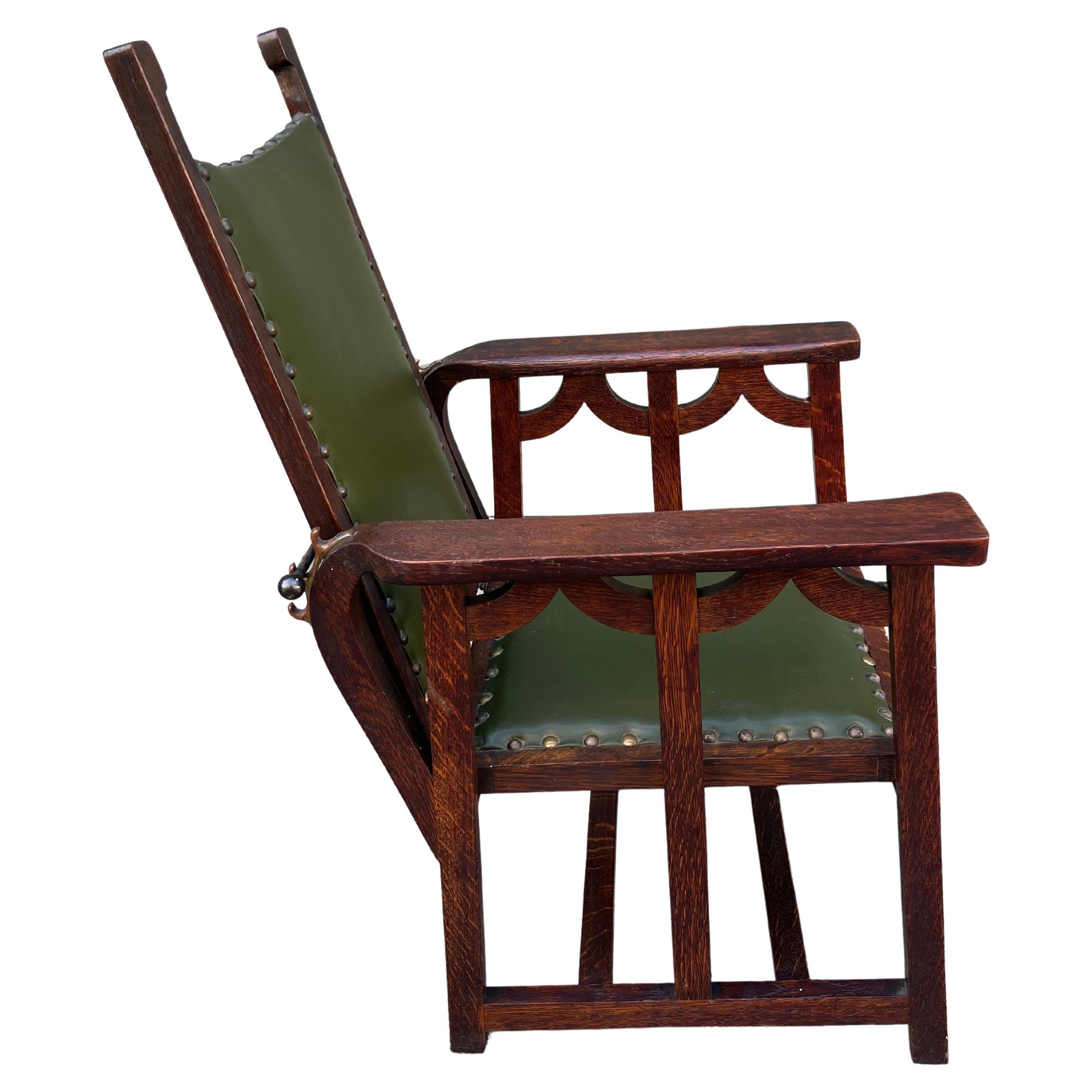 Arts & Crafts Mission Oak Antique Craftsman Reclining Morris Chair For Sale 4
