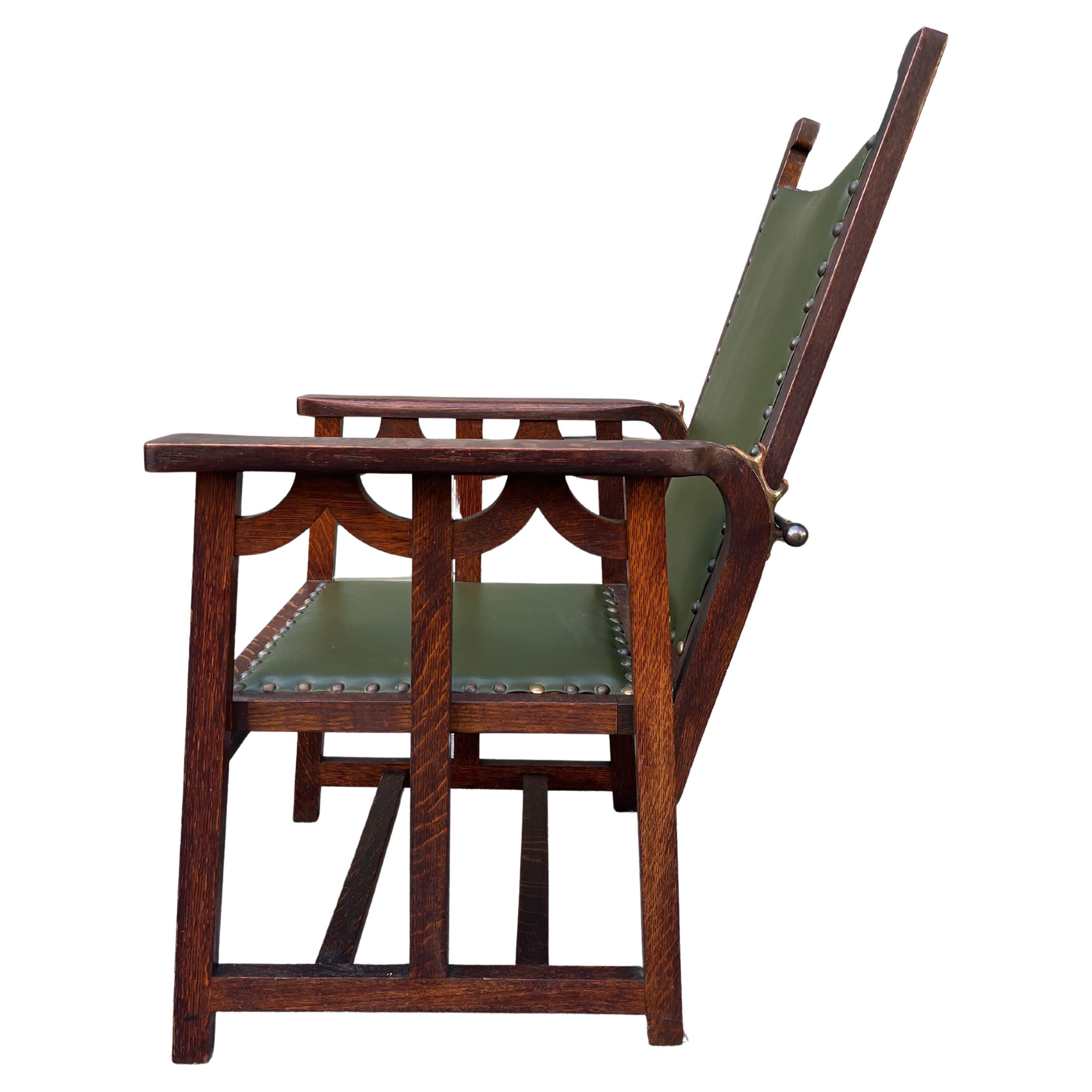 Arts & Crafts Mission Oak Antique Craftsman Reclining Morris Chair In Good Condition For Sale In BROOKLYN, NY