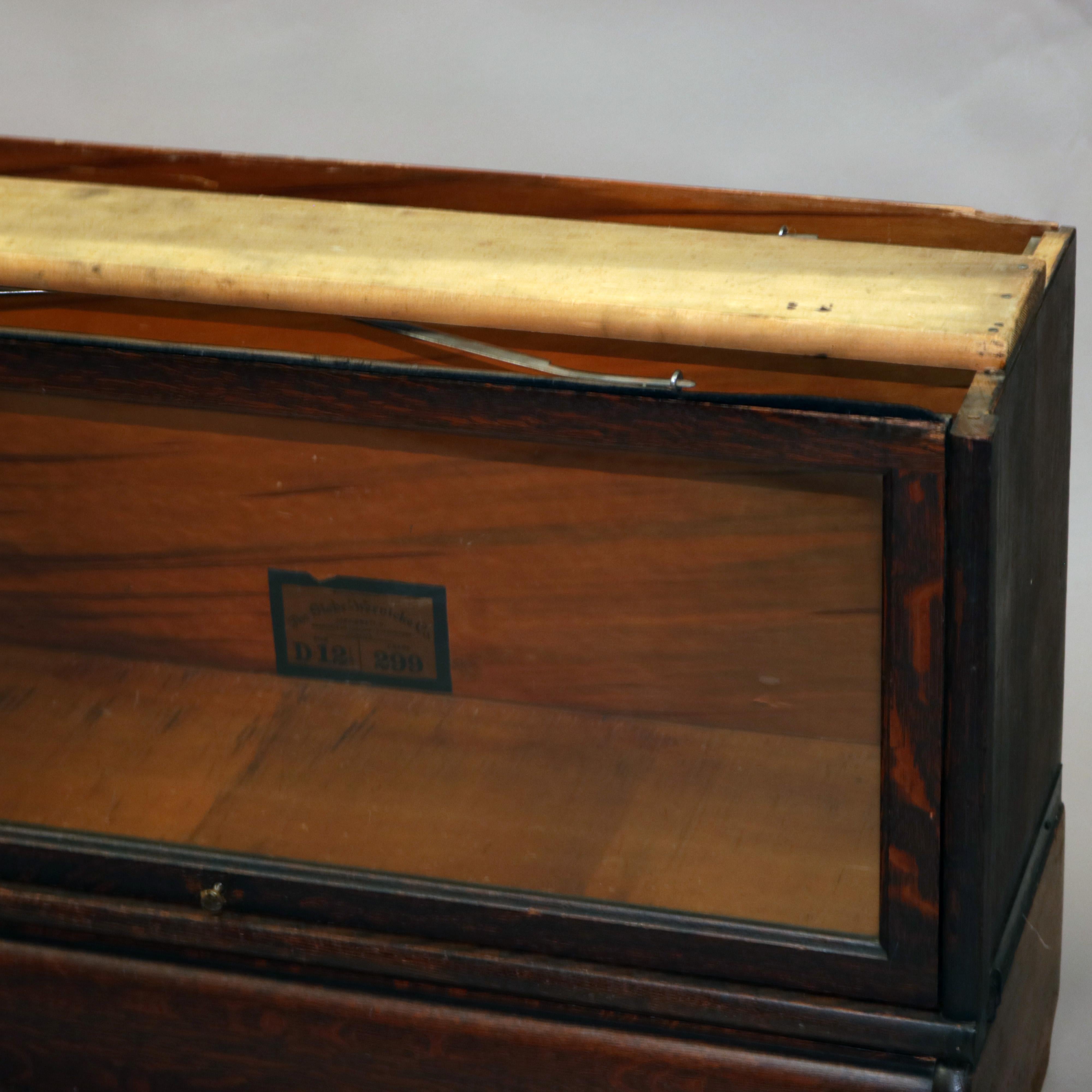 Arts & Crafts Mission Oak Barrister Bookcase by Globe-Wernicke, circa 1920 In Good Condition In Big Flats, NY