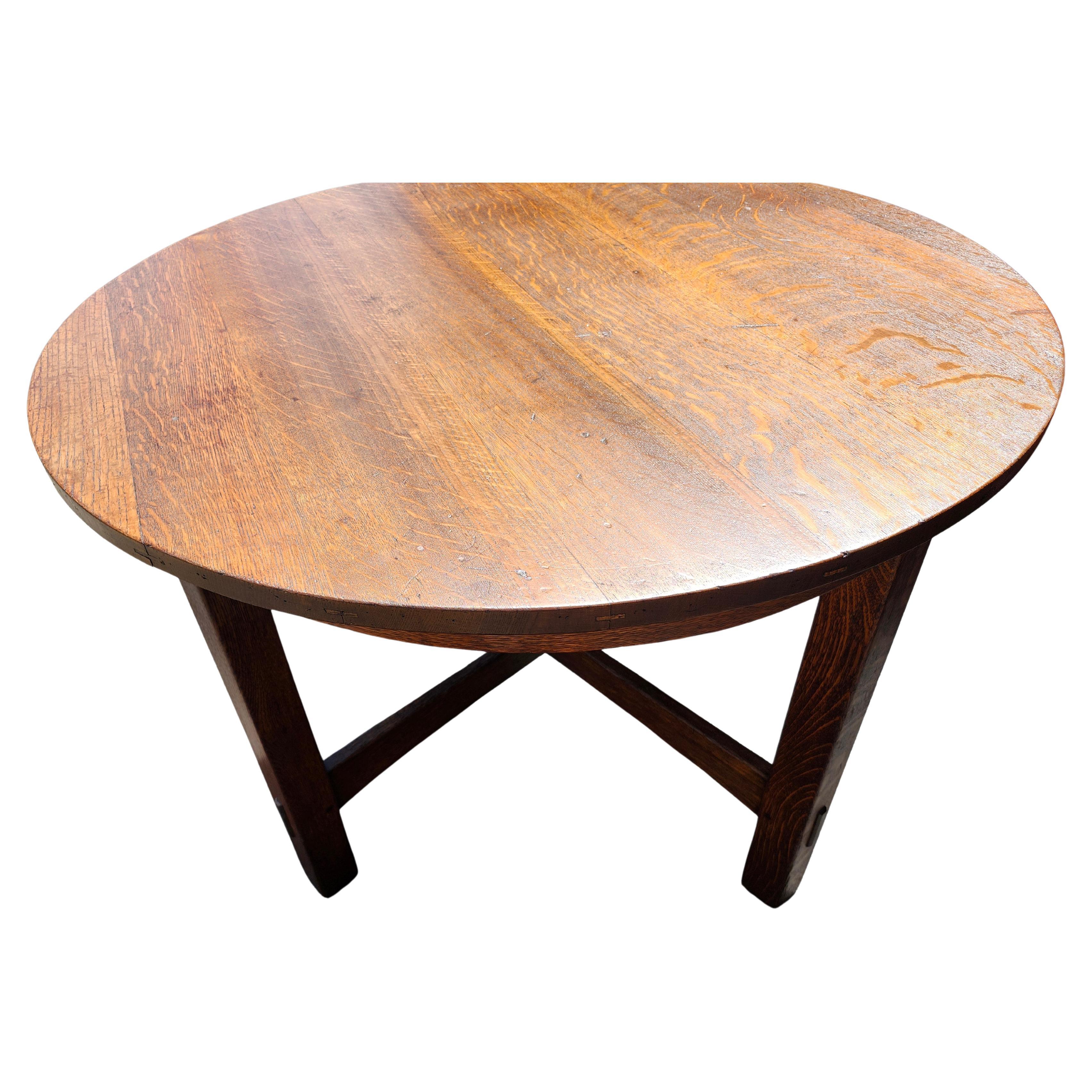 Fatto a mano Tavolo da lampada centrale Mission & Crafts Oak L.A. Stickley C1912 con incastro a mortasa e tenone in vendita