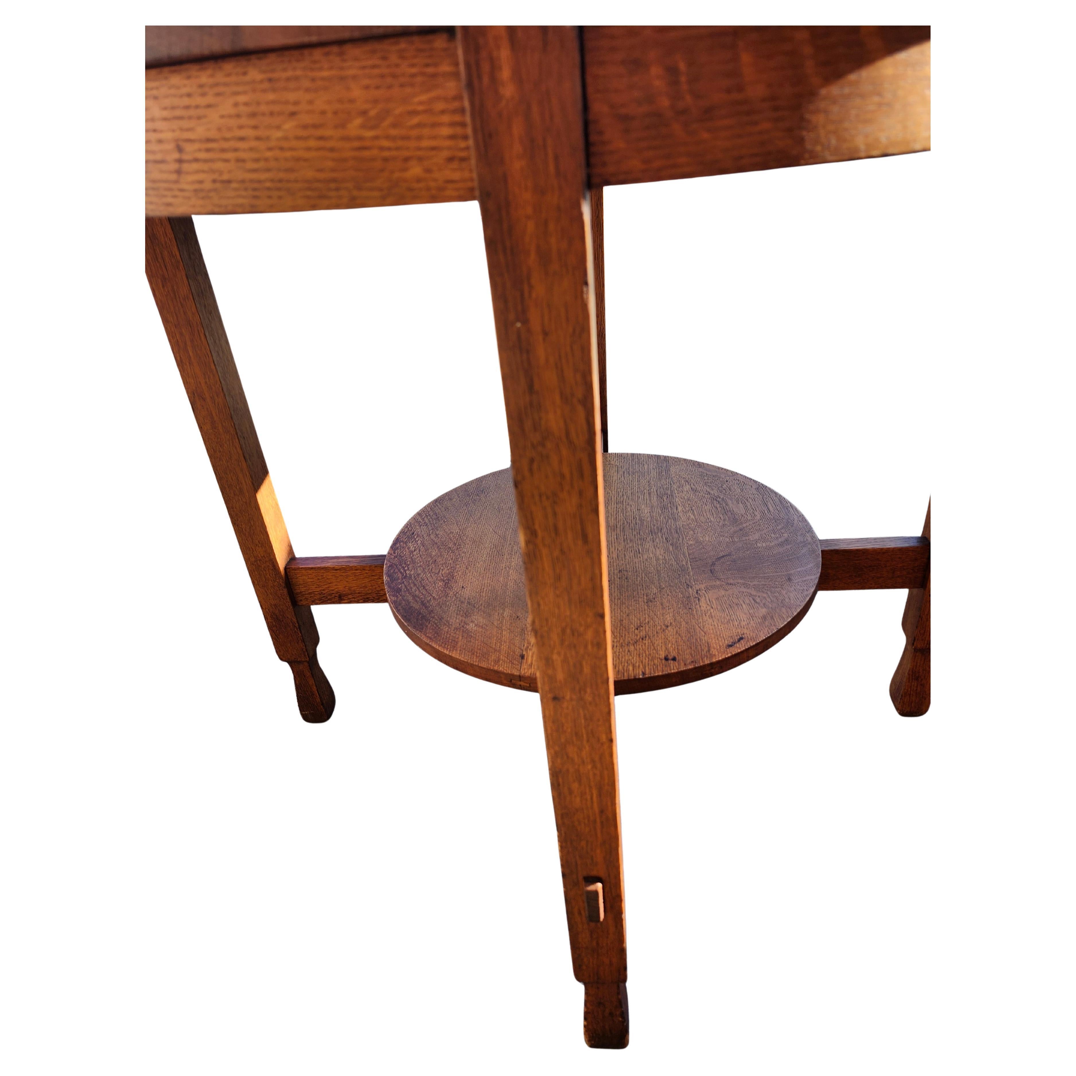 Fatto a mano Mission Arts & Crafts Tavolo da centro lampada Stickley Brothers in Oak C1910 in vendita