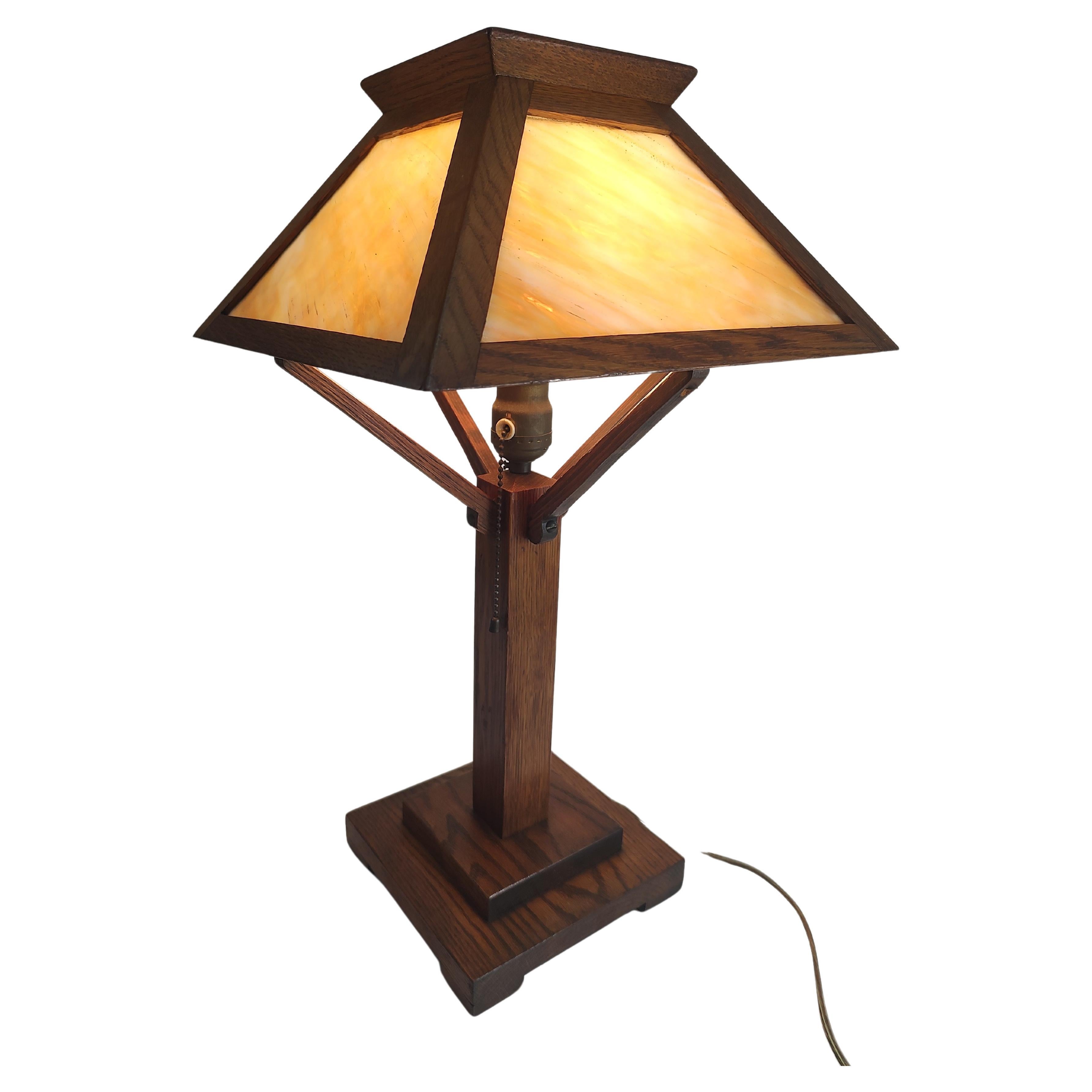 craftsman table lamp