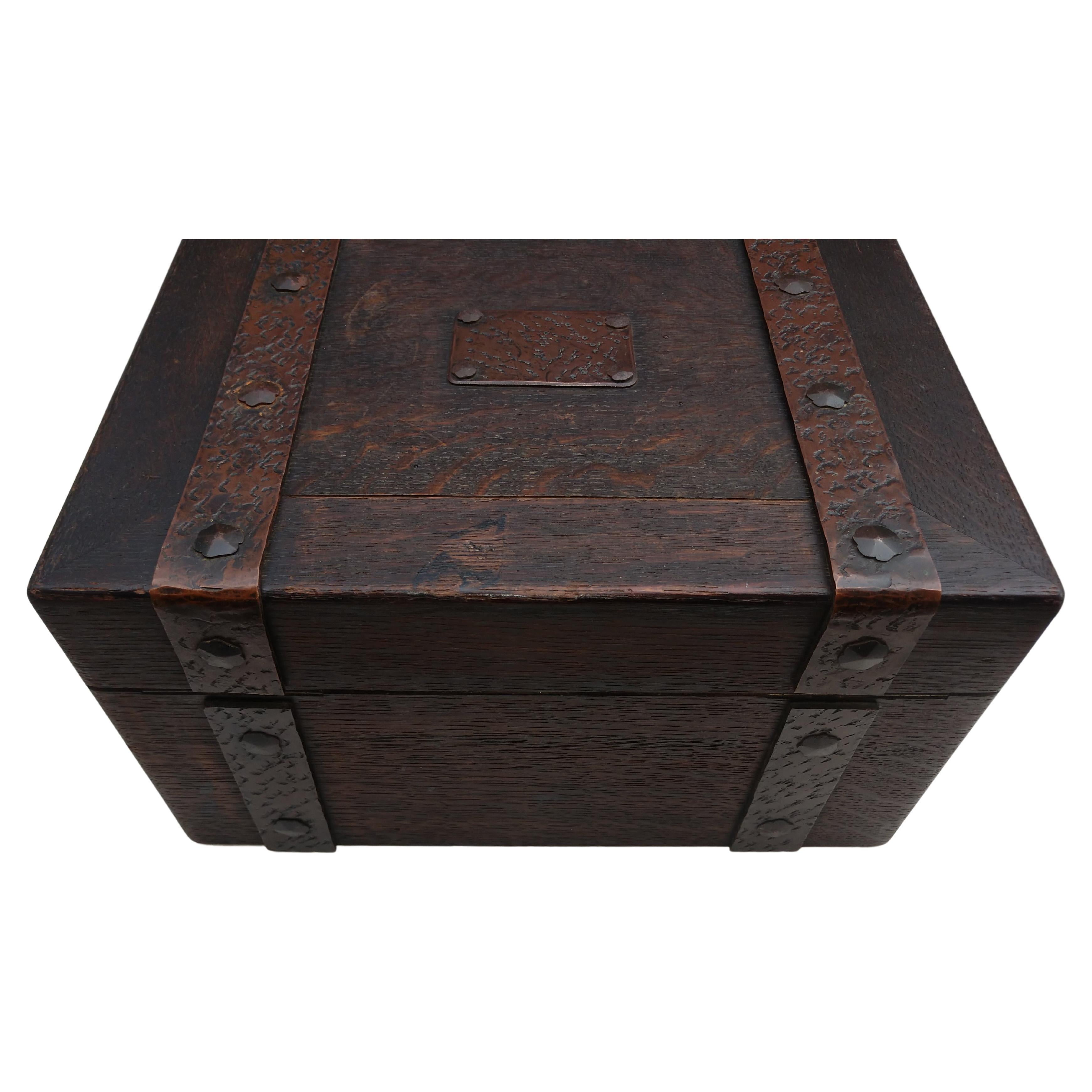 Arts & Crafts Mission Oak with Copper Strapping Cigar Humidor Gustav Stickley