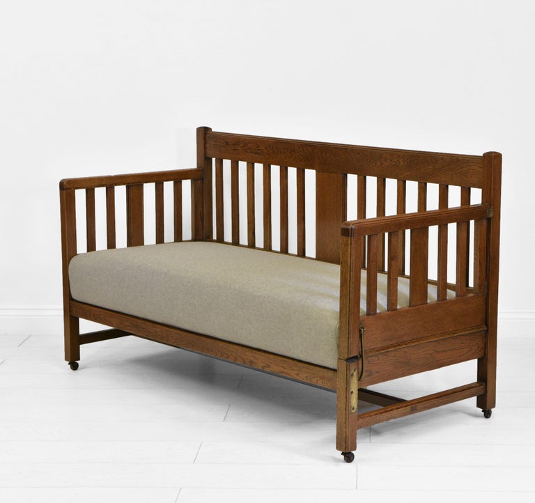 Arts and Crafts Mission Style Oak Drop Arm Settee Sofa Day Bed at