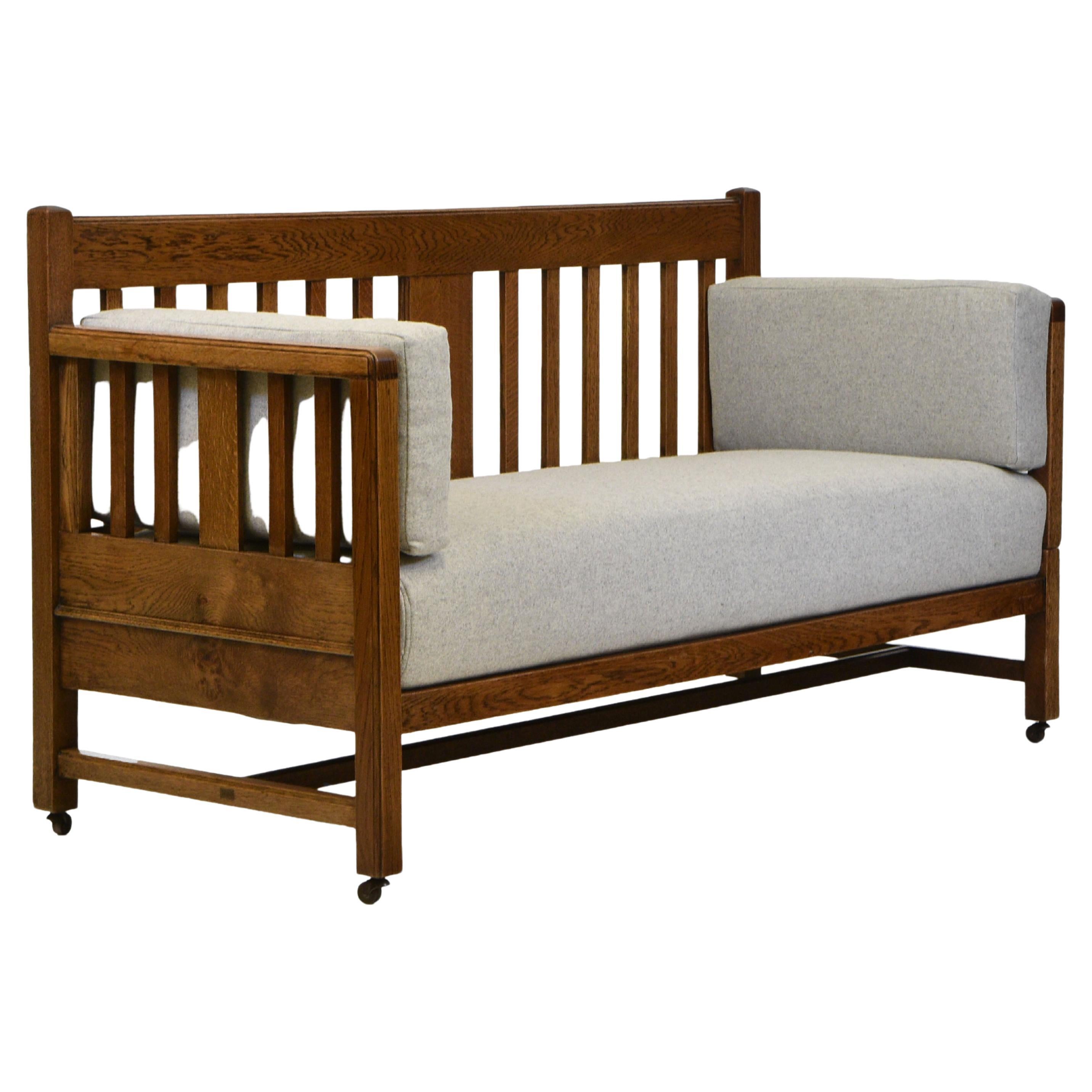 Arts & Crafts Mission Style Oak Drop Arm Settee Sofa Day Bed