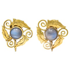 Arts & Crafts Moonstone 18 Karat Gold Foliate Screwback Earrings