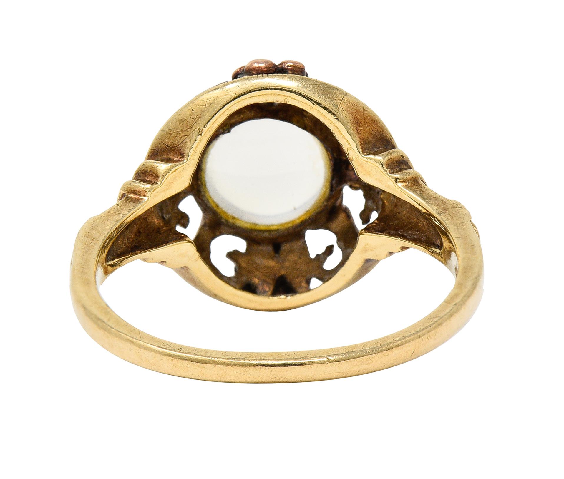 Kunsthandwerklicher antiker Mondstein-Cabochon 14K dreifarbiger Goldring mit Blumenmuster für Damen oder Herren
