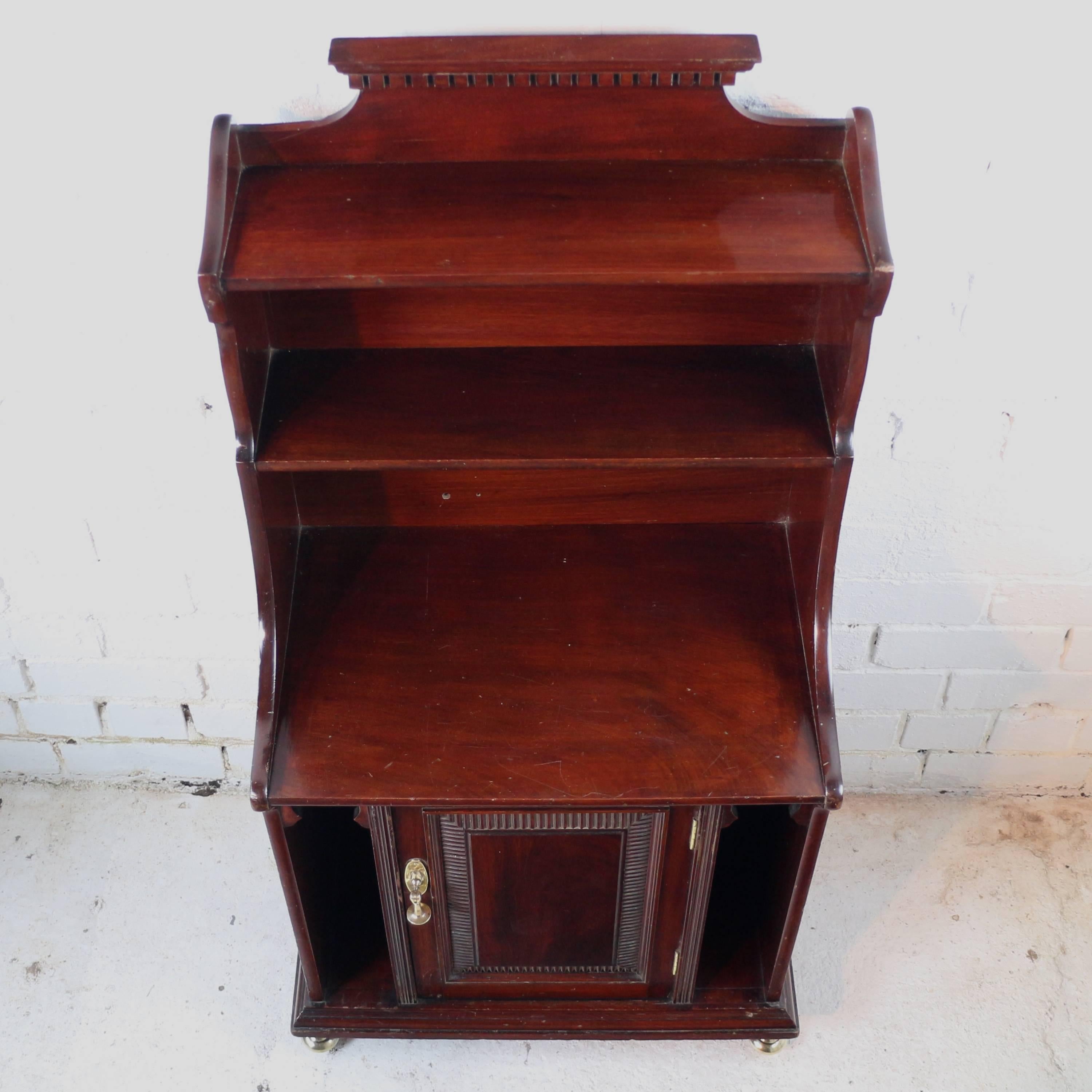Mobile libreria a cascata Moorish di Shapland & Petter in vendita 9