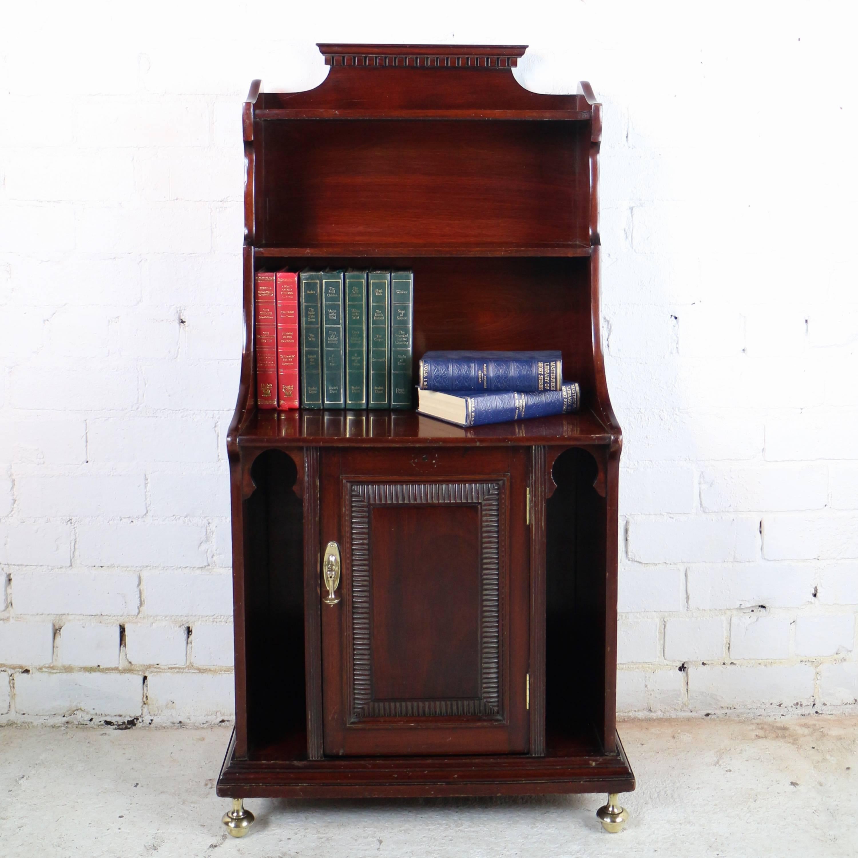 Moresco Mobile libreria a cascata Moorish di Shapland & Petter in vendita