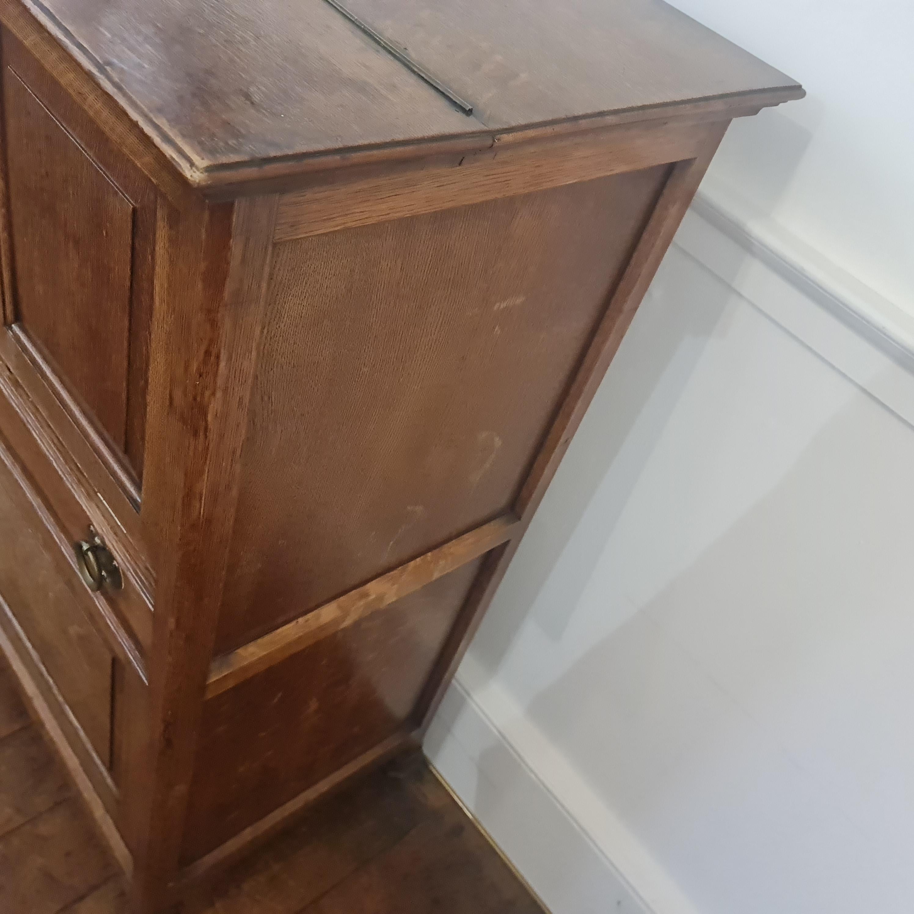 Arts & Crafts Movimiento Roble Secretaire Gabinete Escritorio en Bueno estado para la venta en Tunbridge Wells, GB