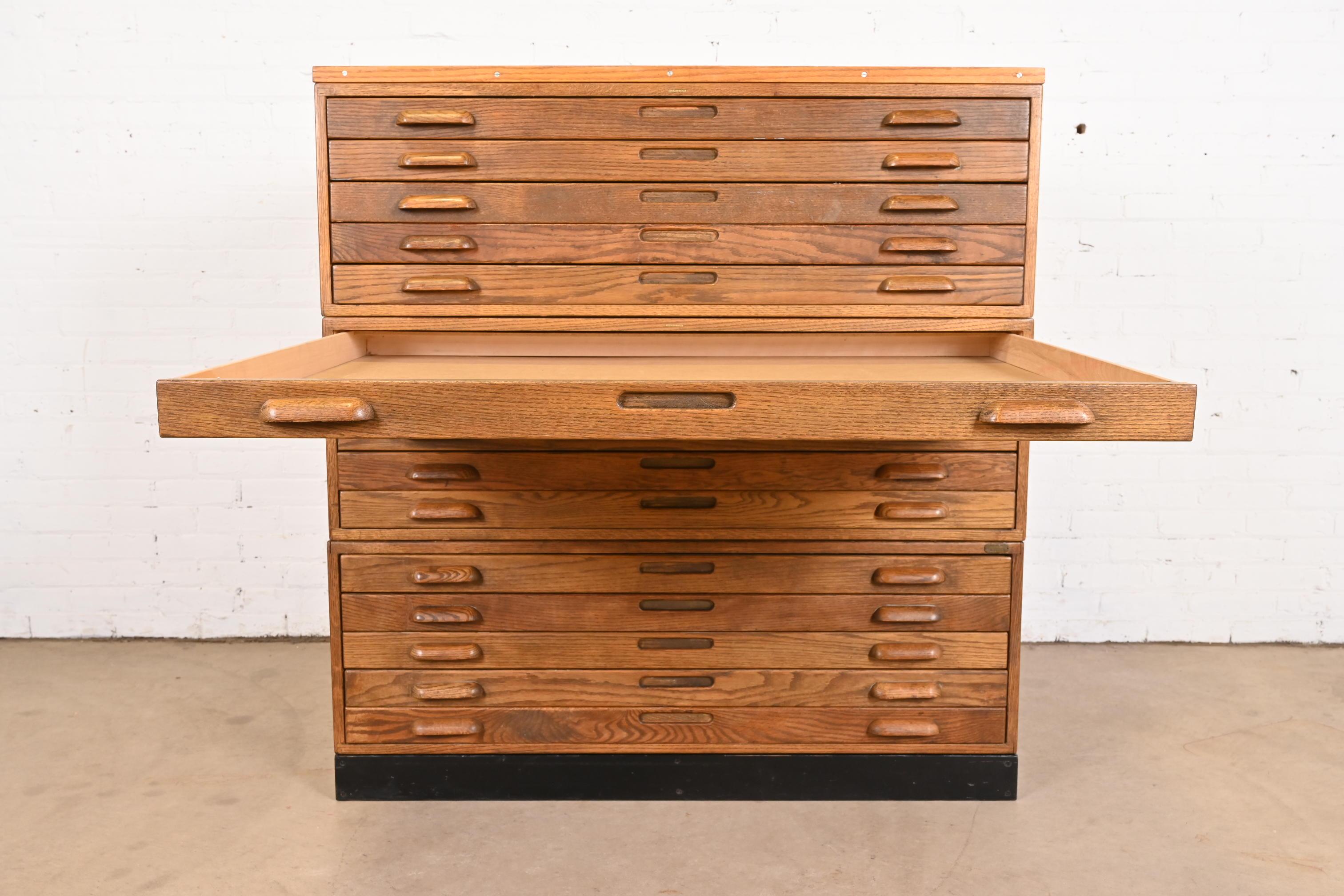 20th Century Arts & Crafts Oak 15-Drawer Architect's Blueprint Flat File Cabinet by Hamilton