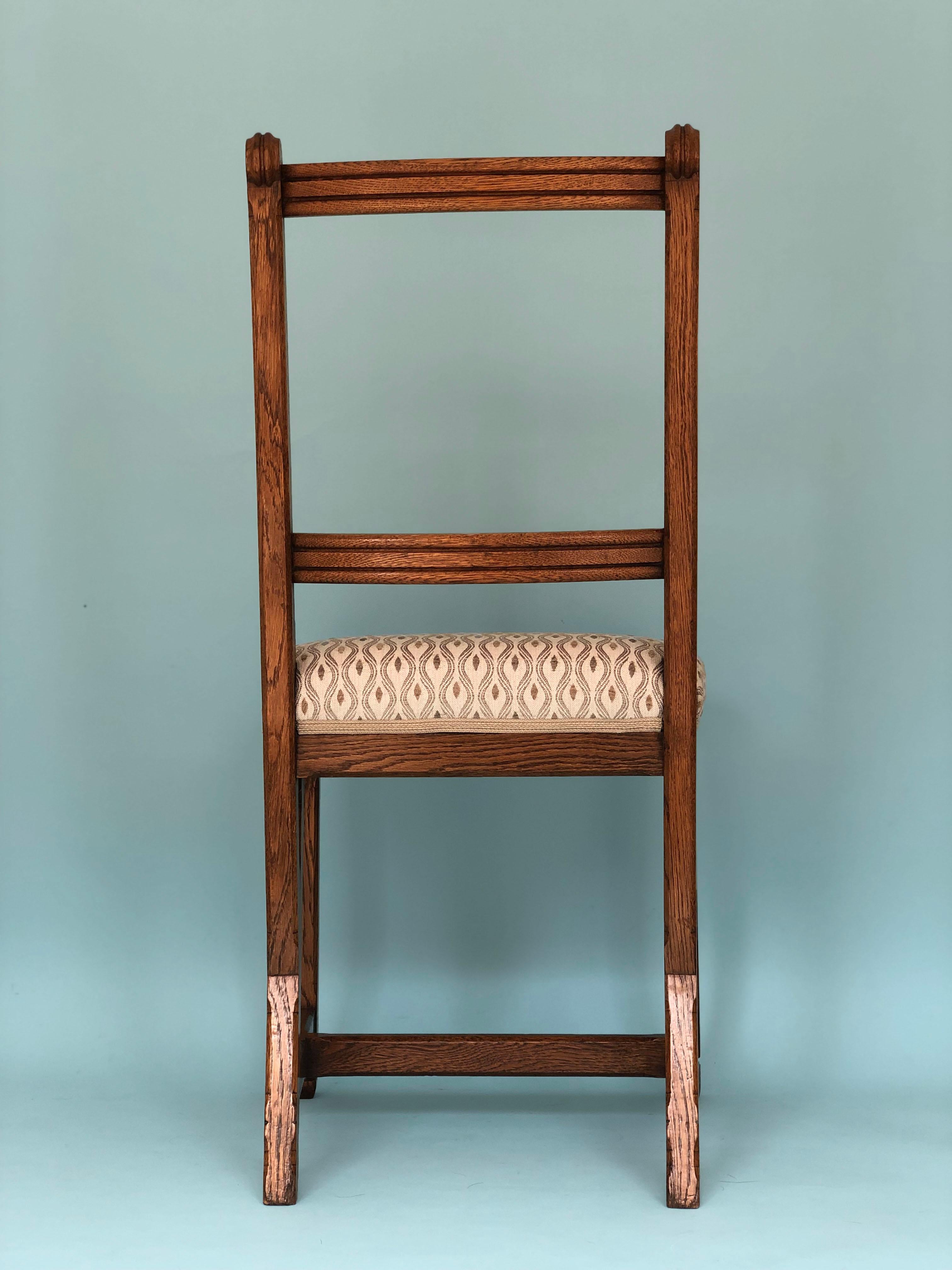 Early 20th Century Arts & Crafts Oak Dining Chairs H.P. Berlage Holland 1910s Set of 2