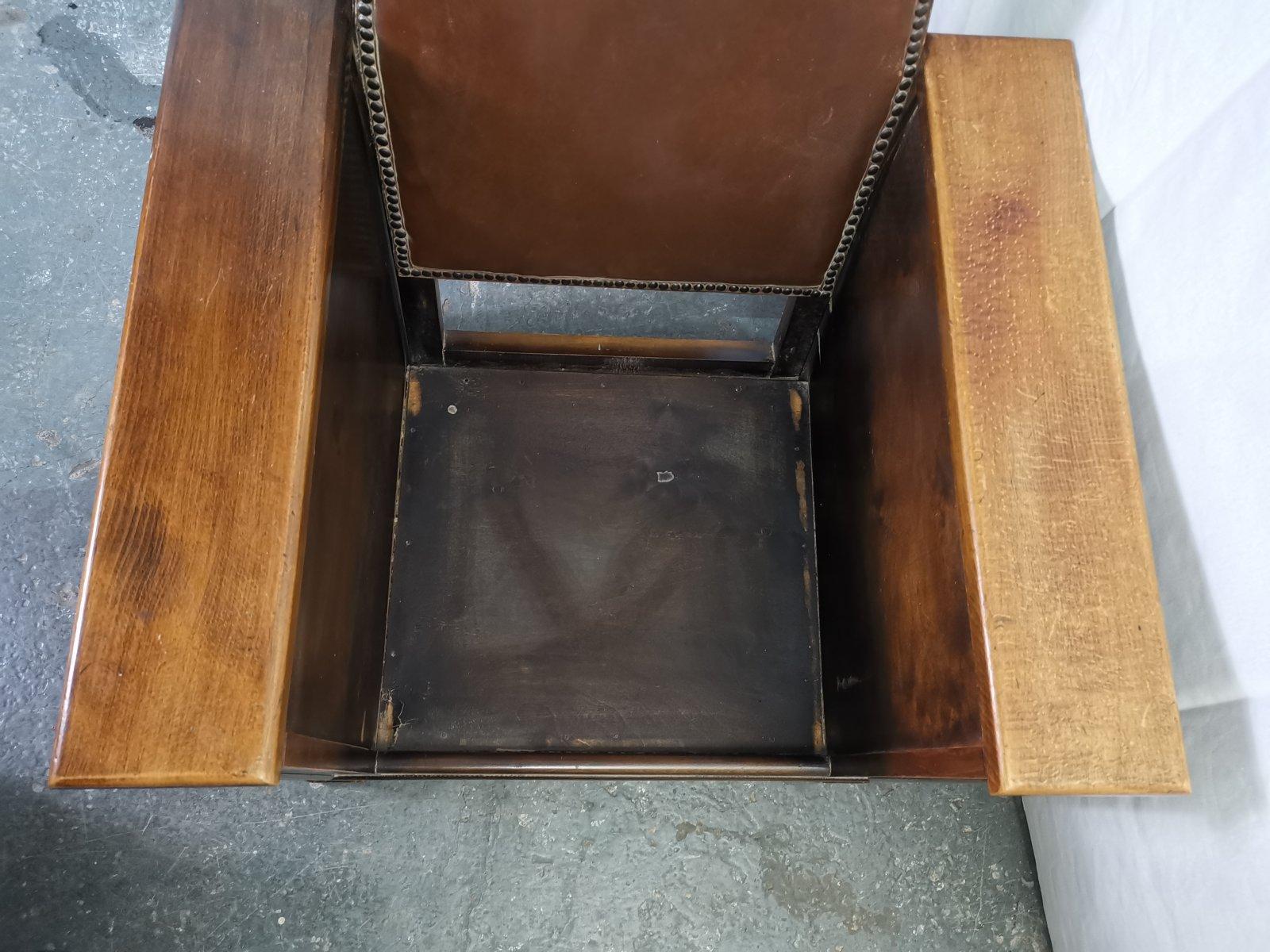 Arts & Crafts Oak Reading Armchair with Magazine Rack & Bookshelves to Each Side 6