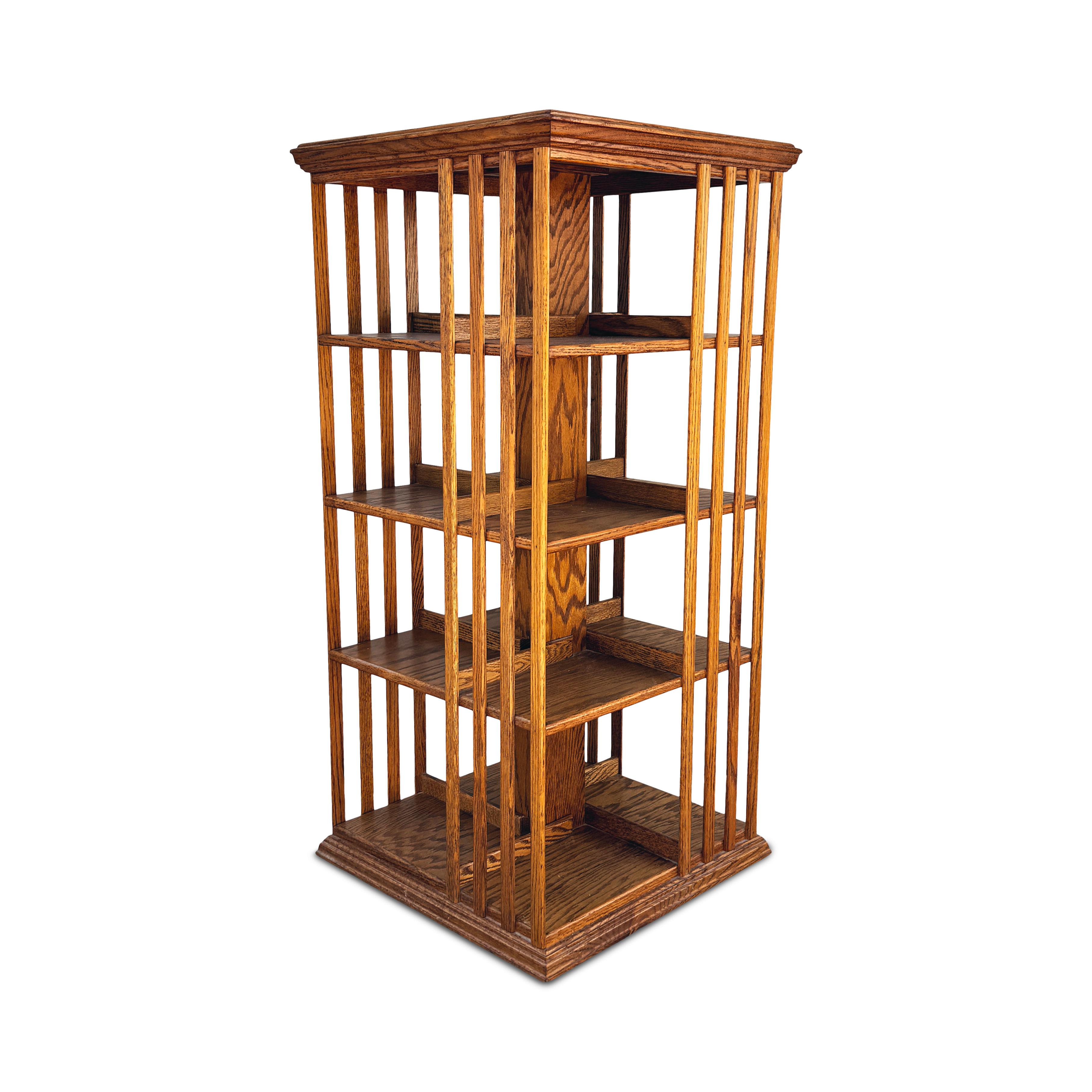 Arts & Crafts Oak Revolving Bookcase In Good Condition In Brooklyn, NY
