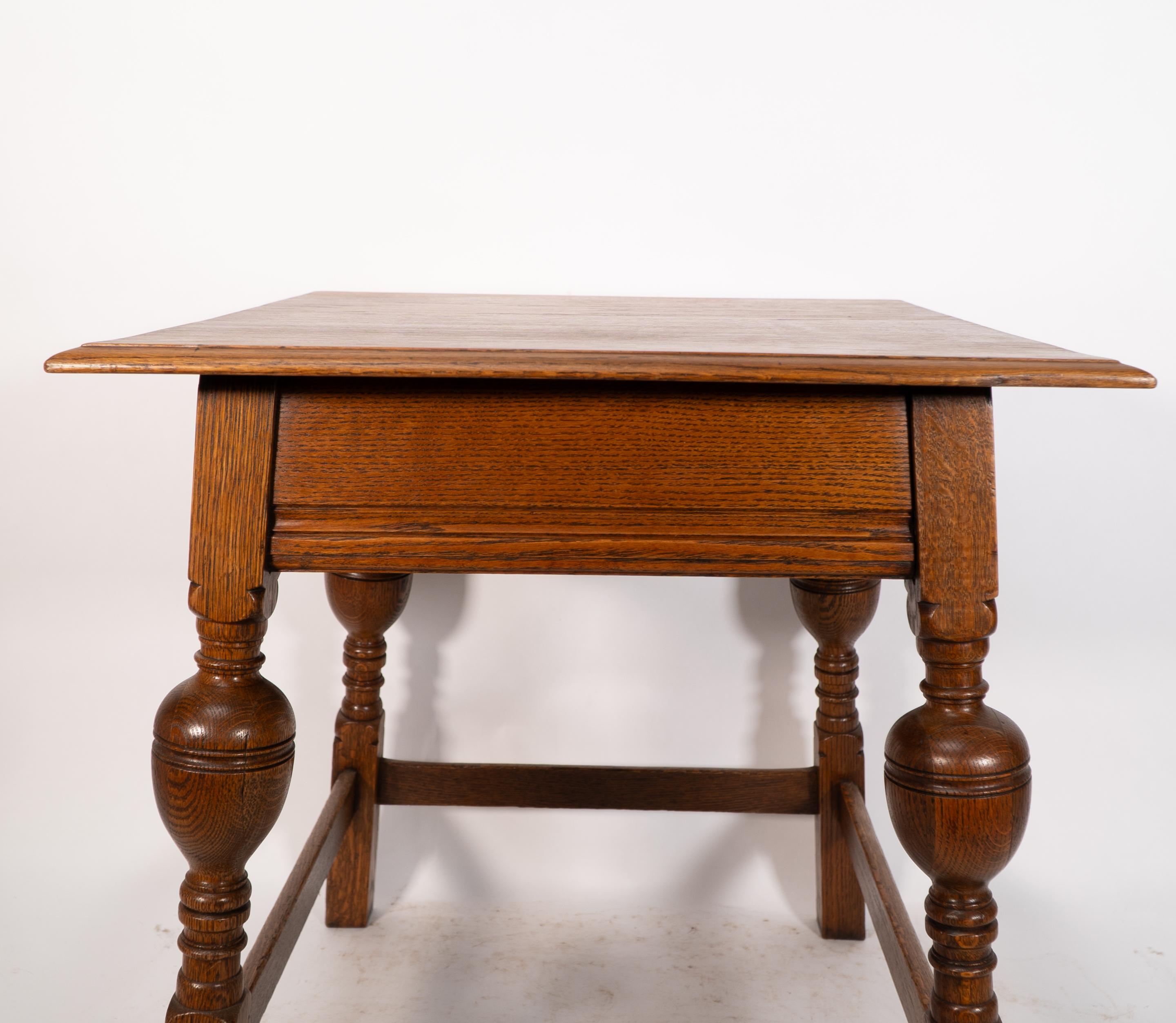 Arts & Crafts oak table illustrated in the Liberty & Co 1907 furniture catalogue For Sale 5