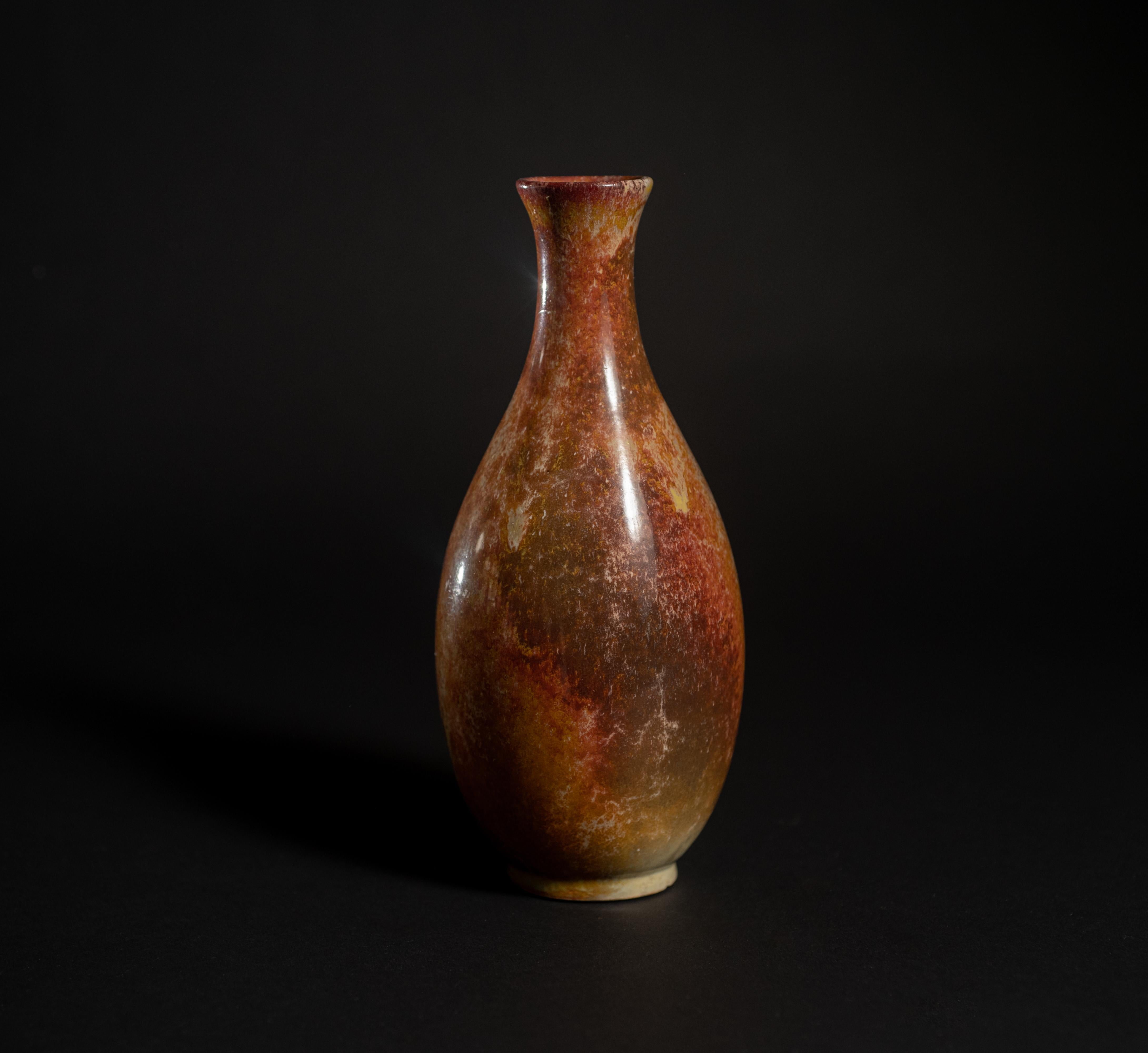 “A Robineau vase is a true work of art, unique in conception and perfect in execution, for every piece that left this studio was a labor of love.” – Ethel Brand Wise, The American Magazine of Art, 1929

Adelaide Alsop Robineau was a pioneer in
