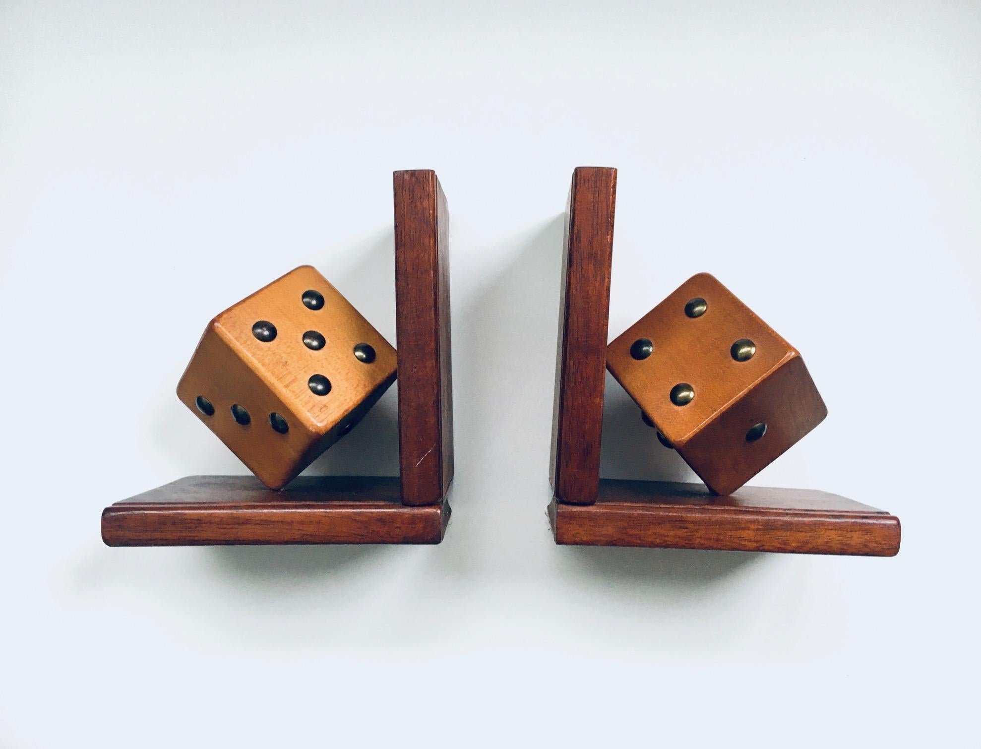 Arts & Crafts pair of wooden Dice Bookends, Belgium 1920's For Sale 6