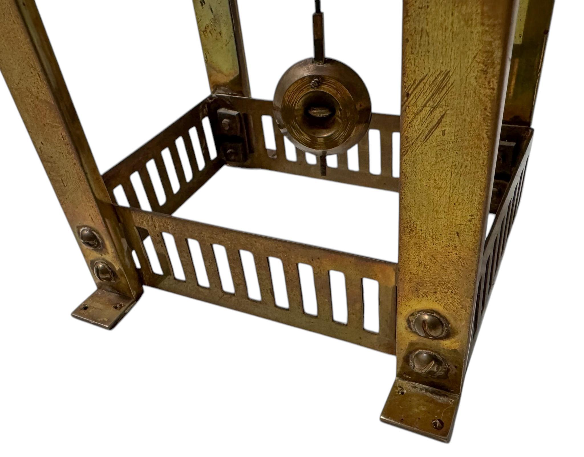 Reloj de chimenea de latón patinado Arts & Crafts de Sneltjes Haarlem, 1905 en venta 1