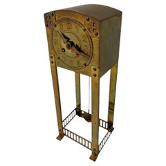 Arts & Crafts Patinated Brass Mantel Clock by Sneltjes Haarlem, 1905