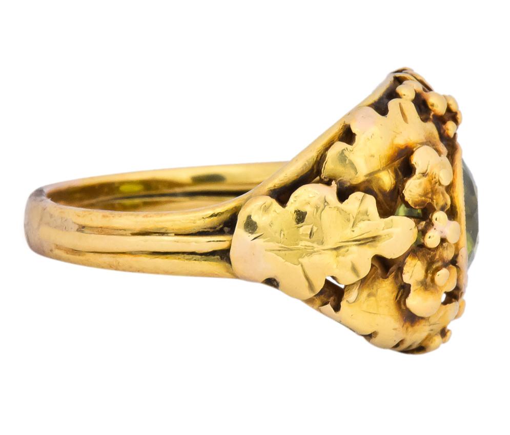 Arts and Crafts Arts & Crafts Peridot 18 Karat Gold Floral Foliate Ring