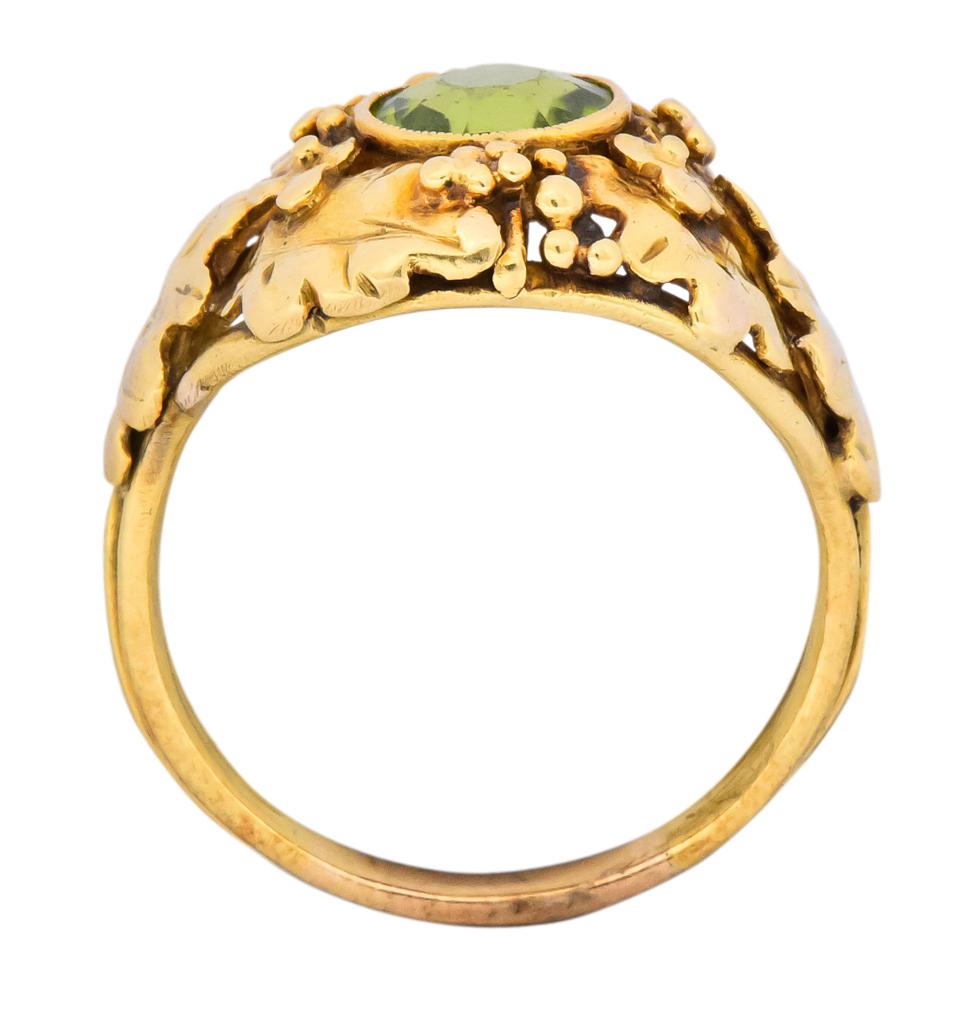 Arts & Crafts Peridot 18 Karat Gold Floral Foliate Ring 1