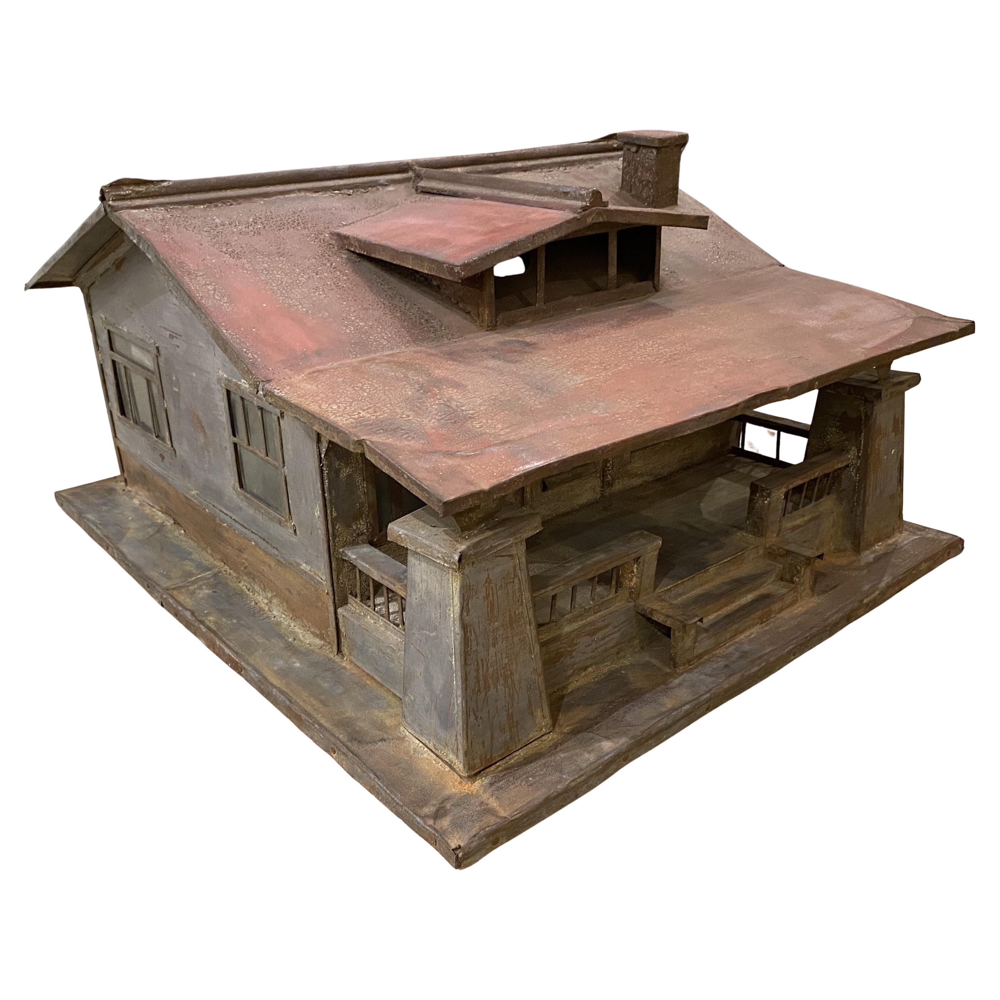House of Arts No. en métal peint et Wood Wood