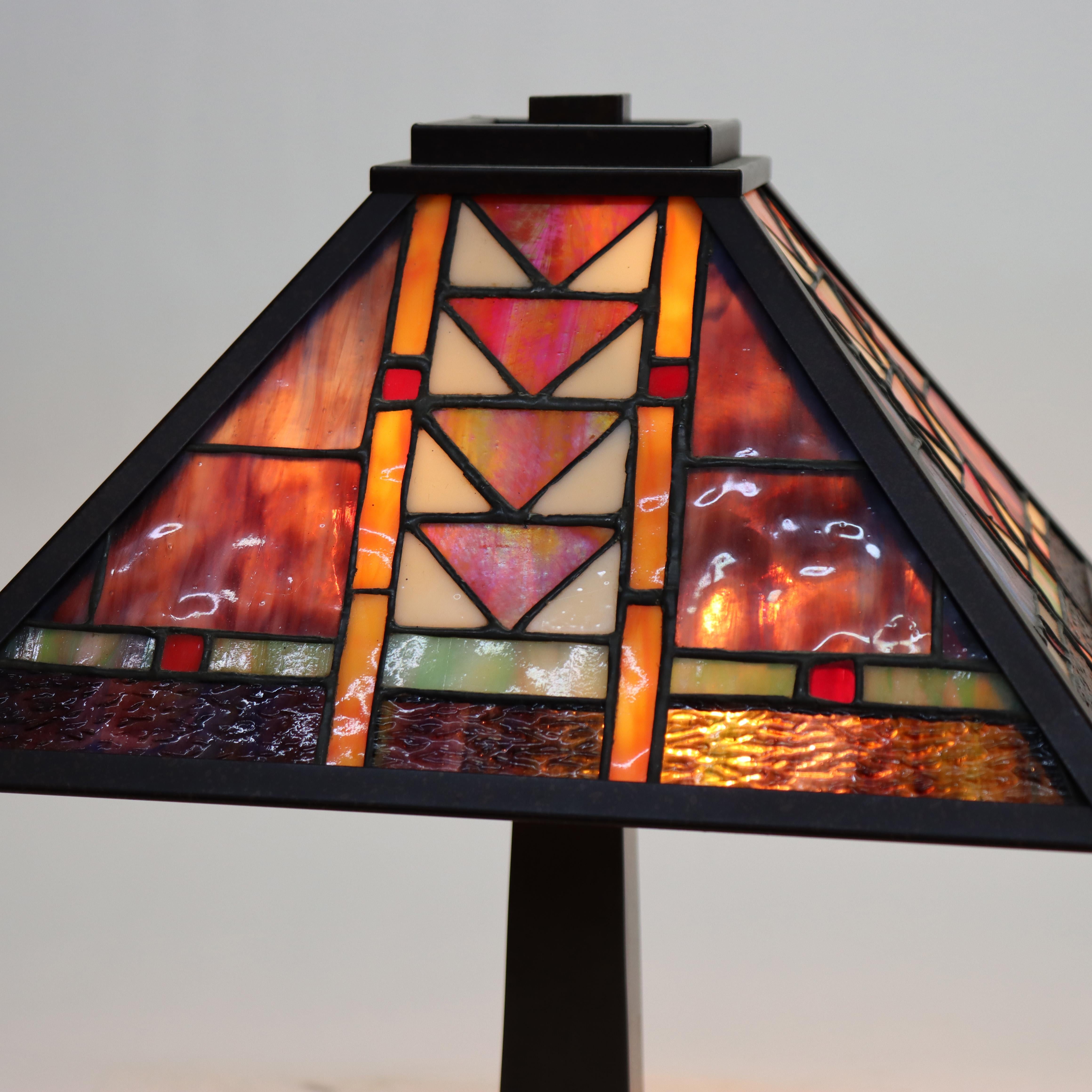 Lámpara de sobremesa Arts & Crafts Prairie Style Leaded Stained glass 20thC Estadounidense en venta