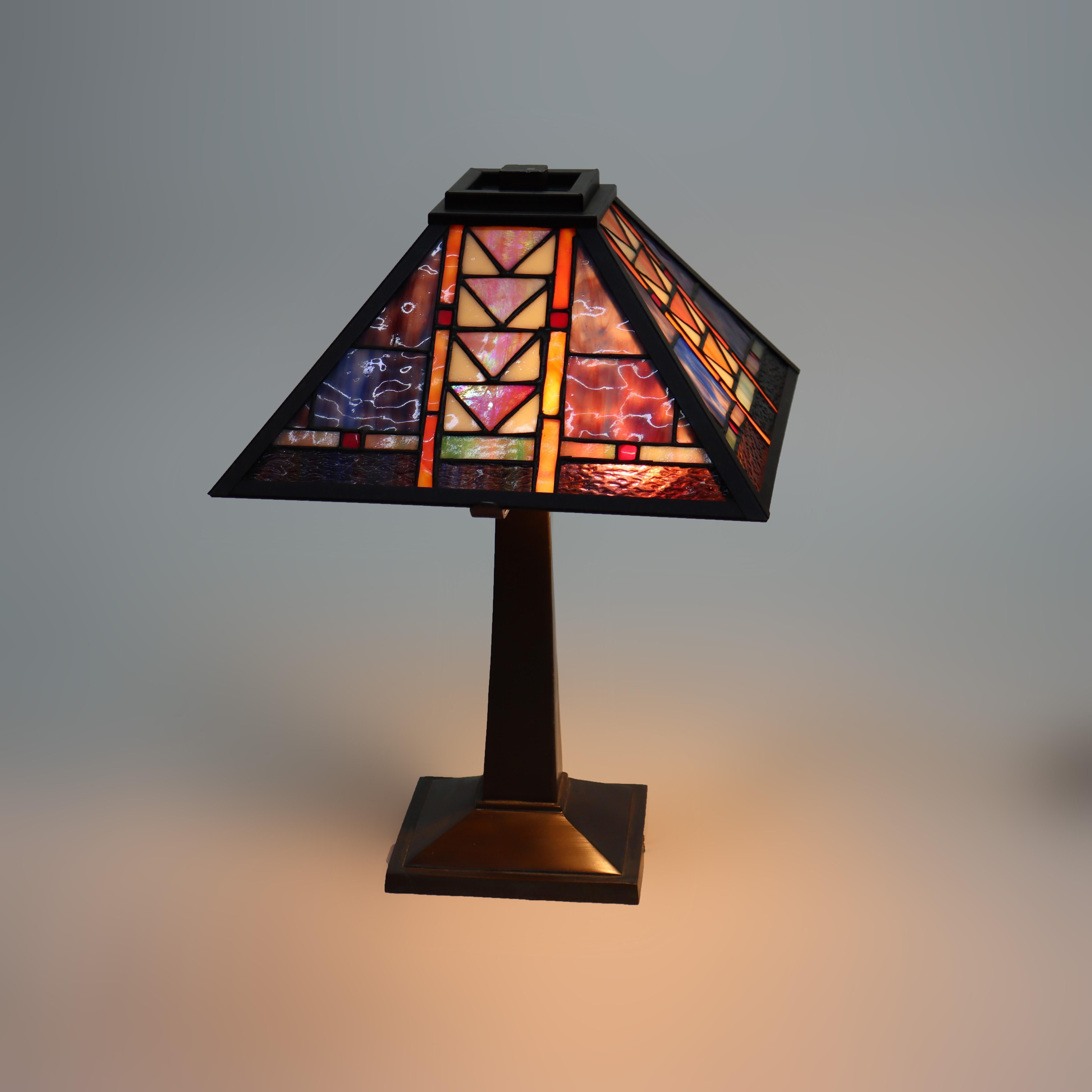 Lámpara de sobremesa Arts & Crafts Prairie Style Leaded Stained glass 20thC siglo XX en venta