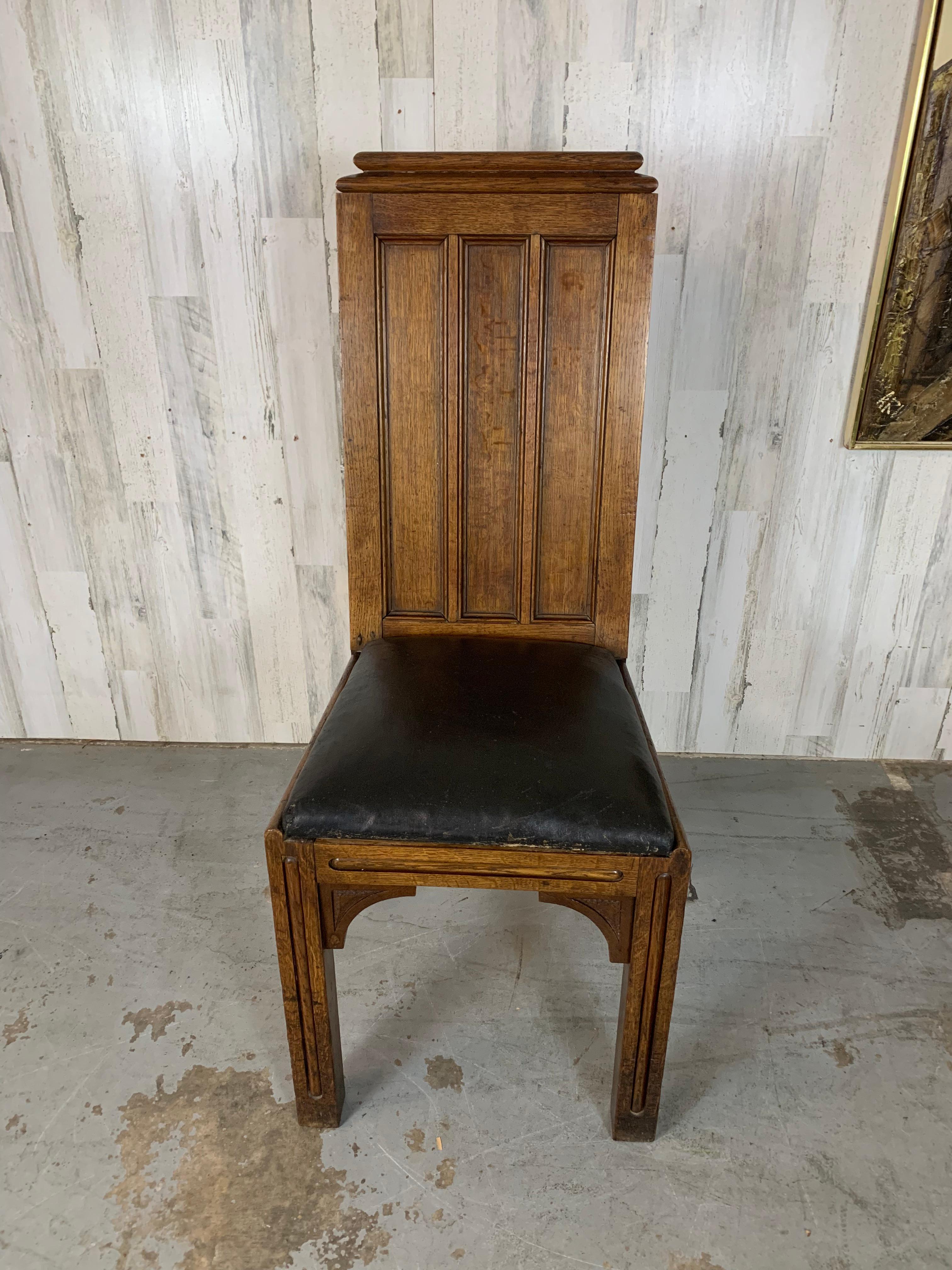 Arts and Crafts Arts & Crafts Quarter Sawn Oak Hall Chair For Sale