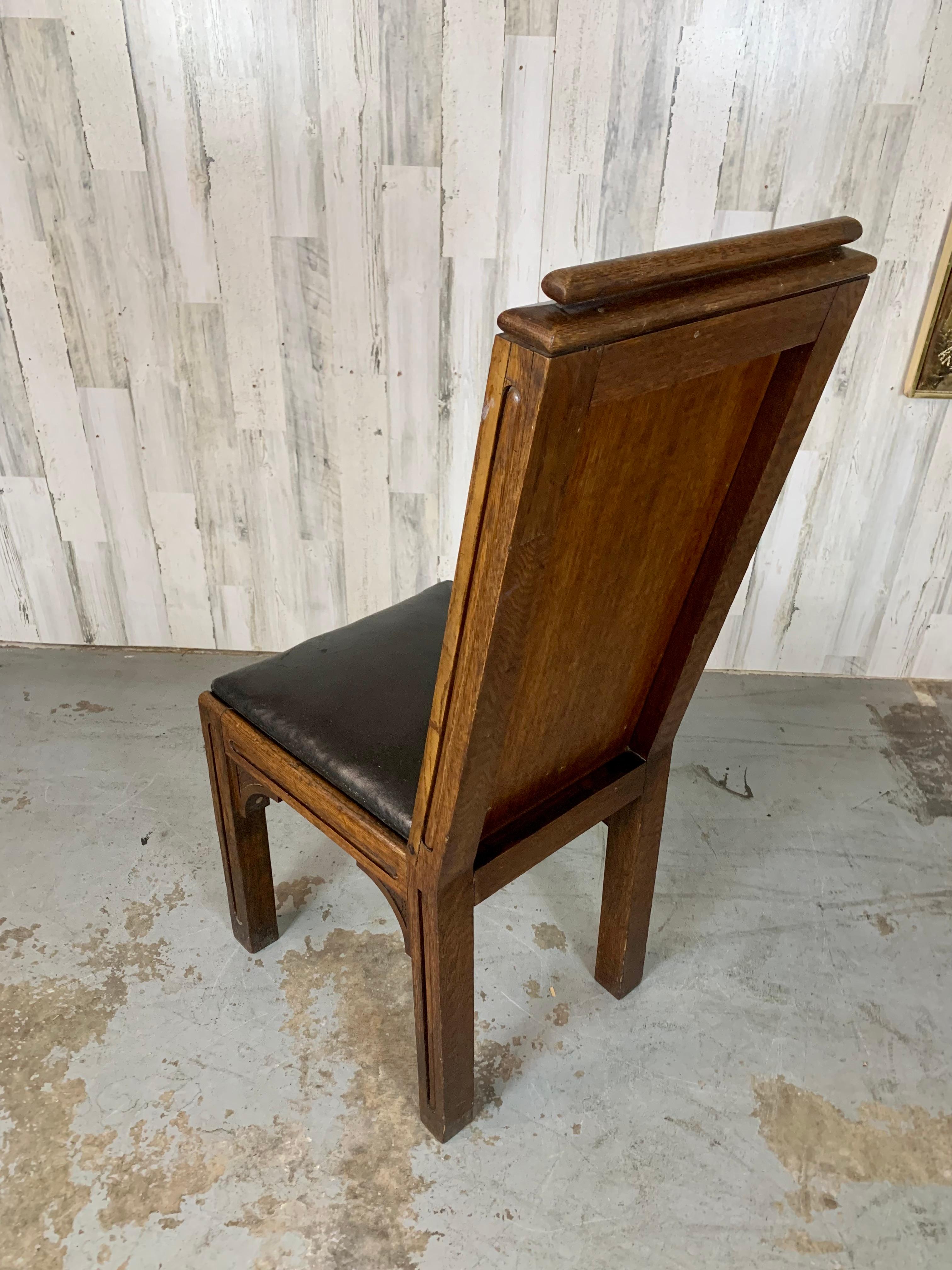Arts & Crafts Quarter Sawn Oak Hall Chair For Sale 2