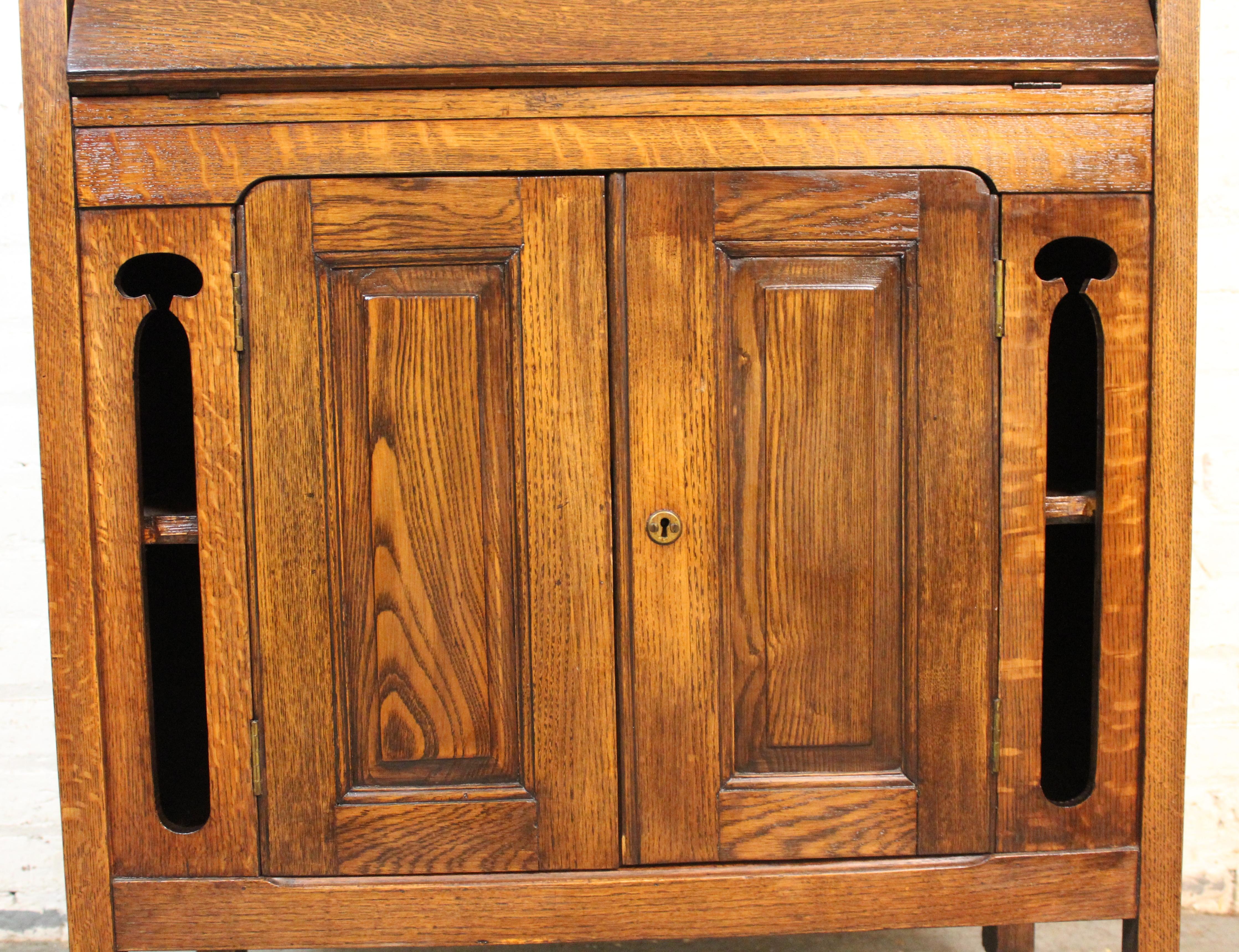 Segreteria Arts & Crafts Quartersawn Oak in vendita 9