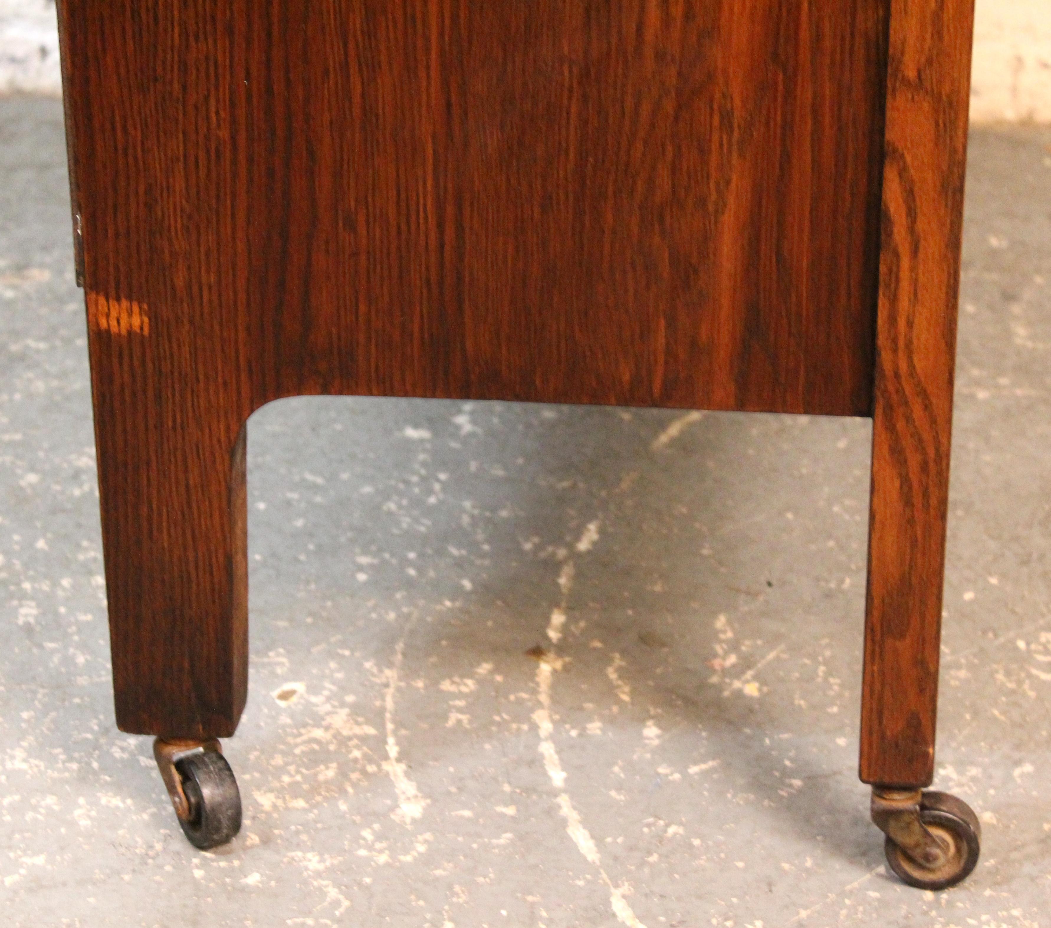 Segreteria Arts & Crafts Quartersawn Oak in vendita 1