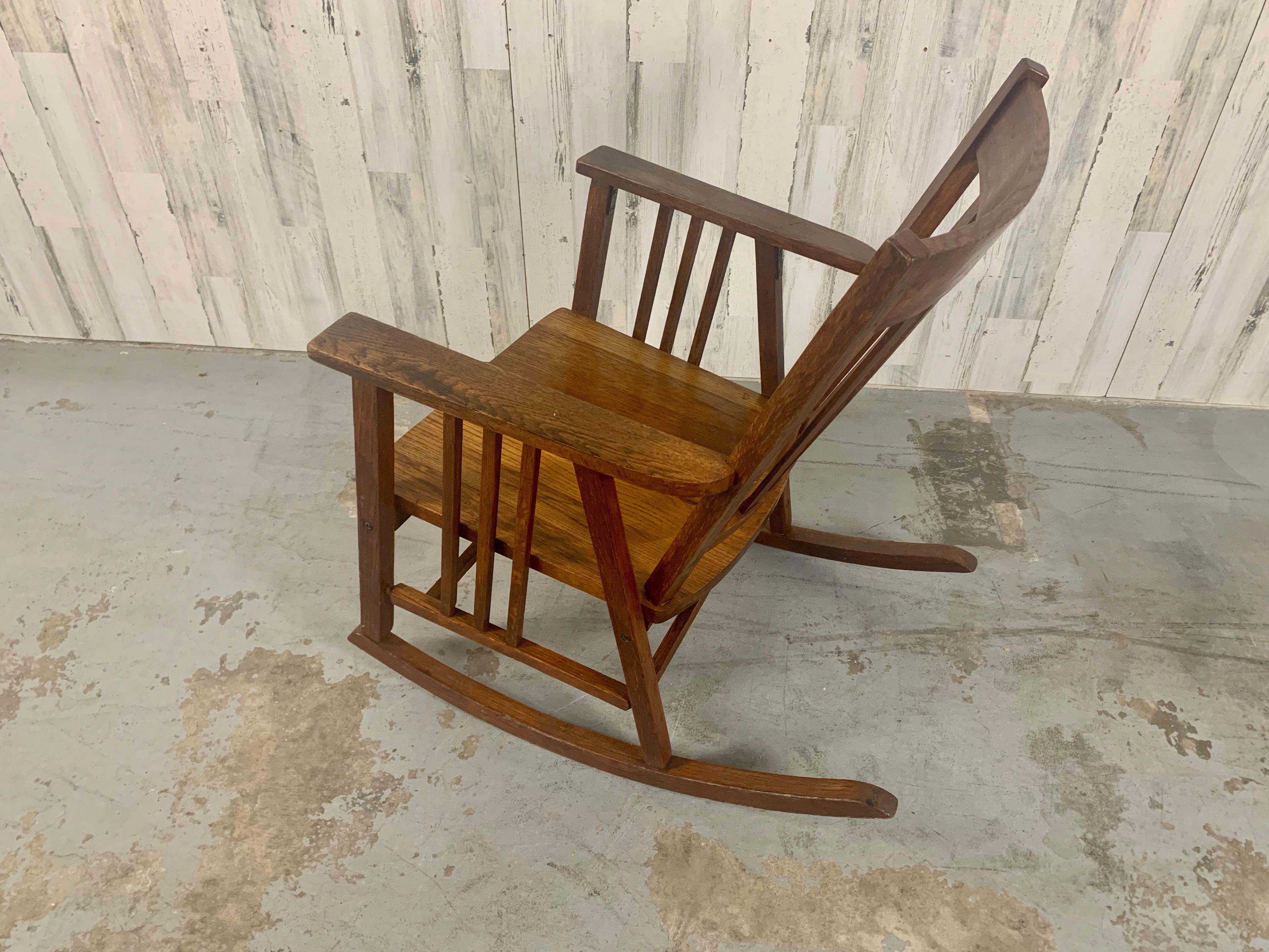 Arts & Crafts Rocking Chair For Sale 2