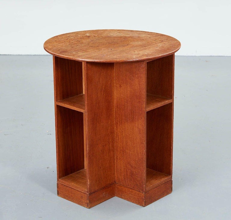 Cotswold School Round Oak End Table For Sale at 1stDibs