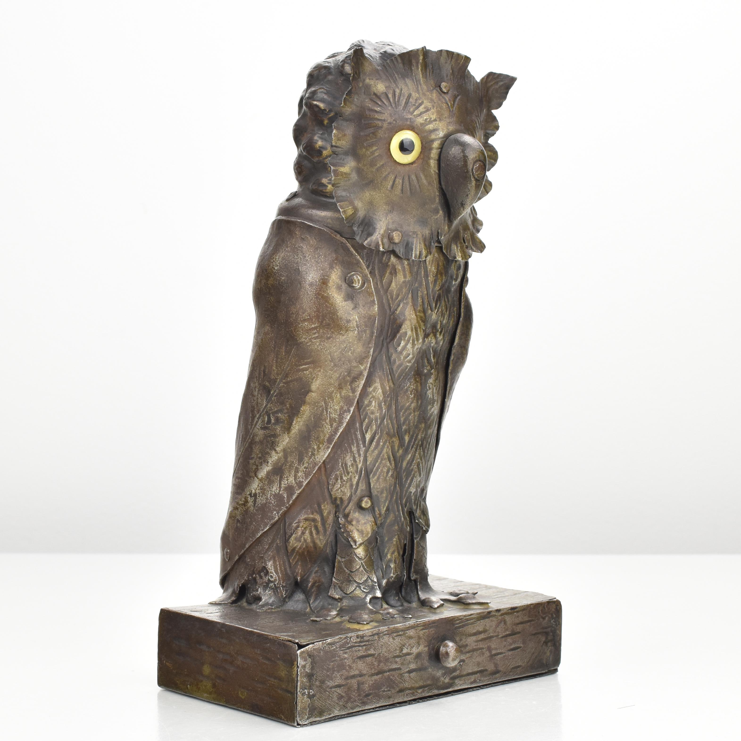 Arts & Crafts Sculptural Owl Forged Iron Inkwell by Goberg Hugo Berger Antique  For Sale 3