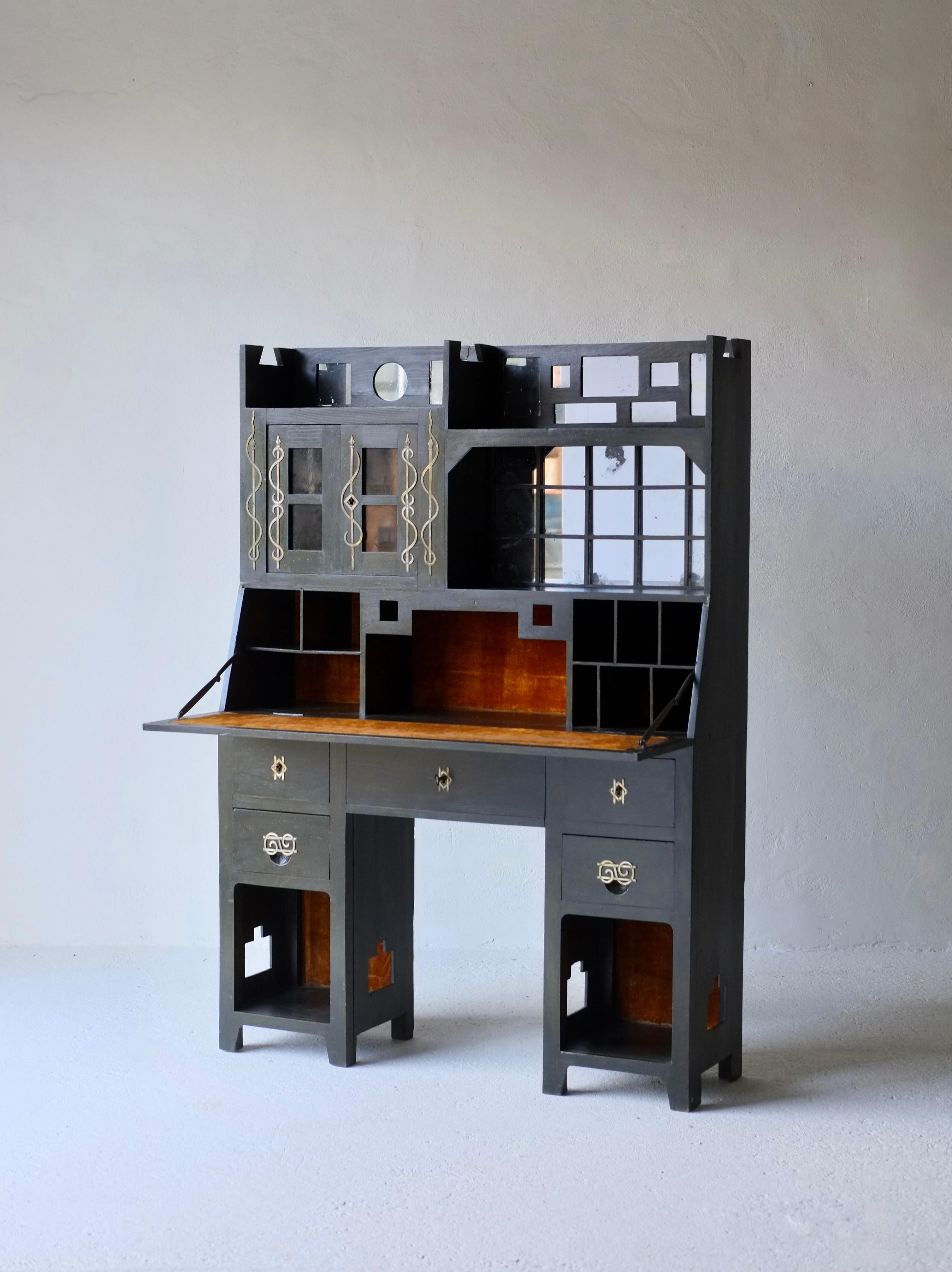 Segretariato Arti e Mestieri In condizioni buone in vendita a London, GB