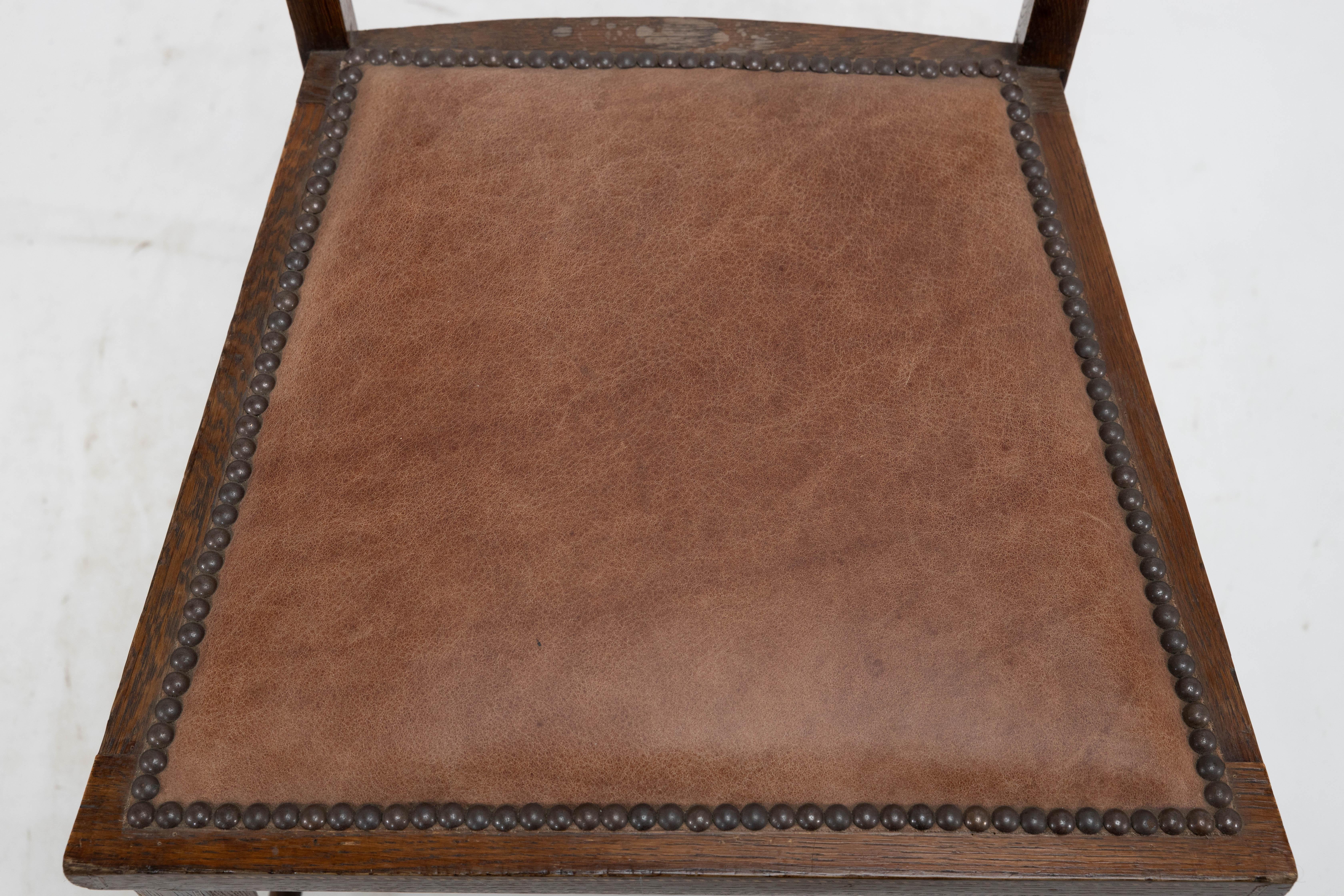 Waring & Gillow probablement. Chaise d'appoint Arts & Crafts avec incrustations d'ébène et d'étain en vente 5