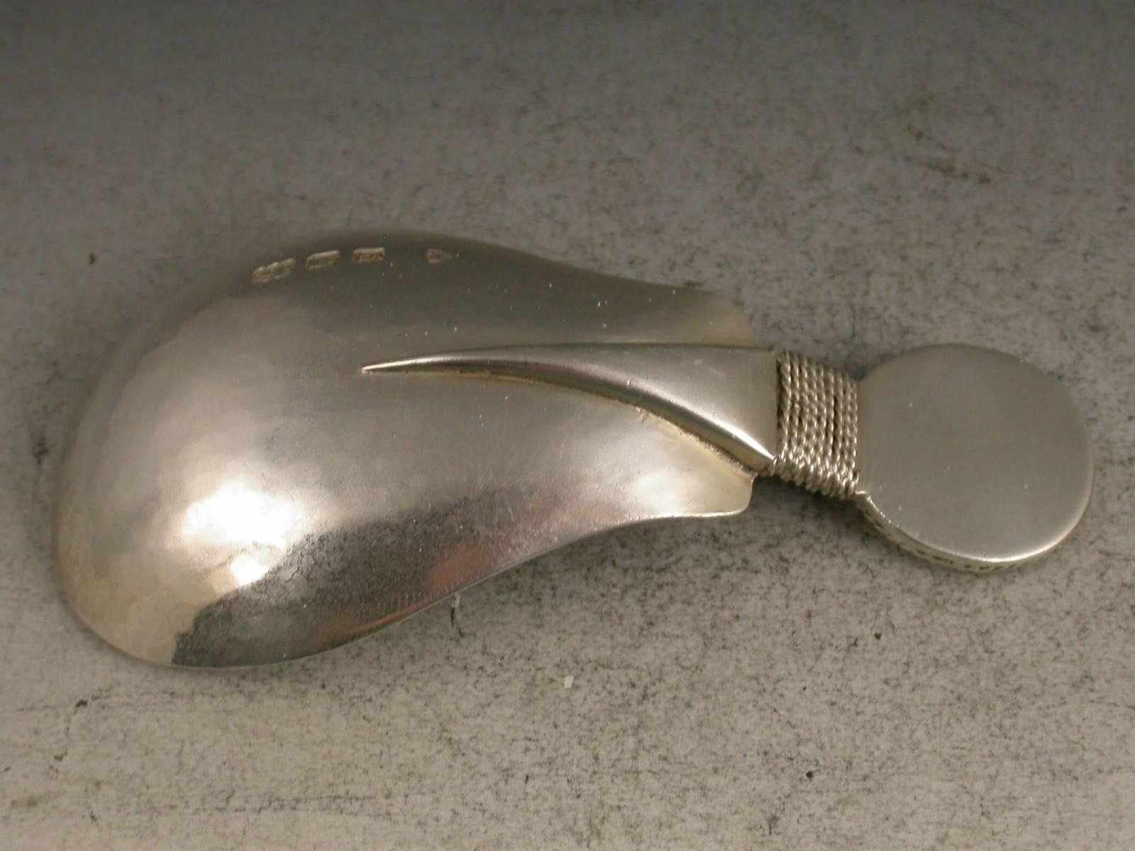 Arts & Crafts Silver Caddy Spoon 'Designed by Edward Spencer' Artificers' Guild For Sale 3