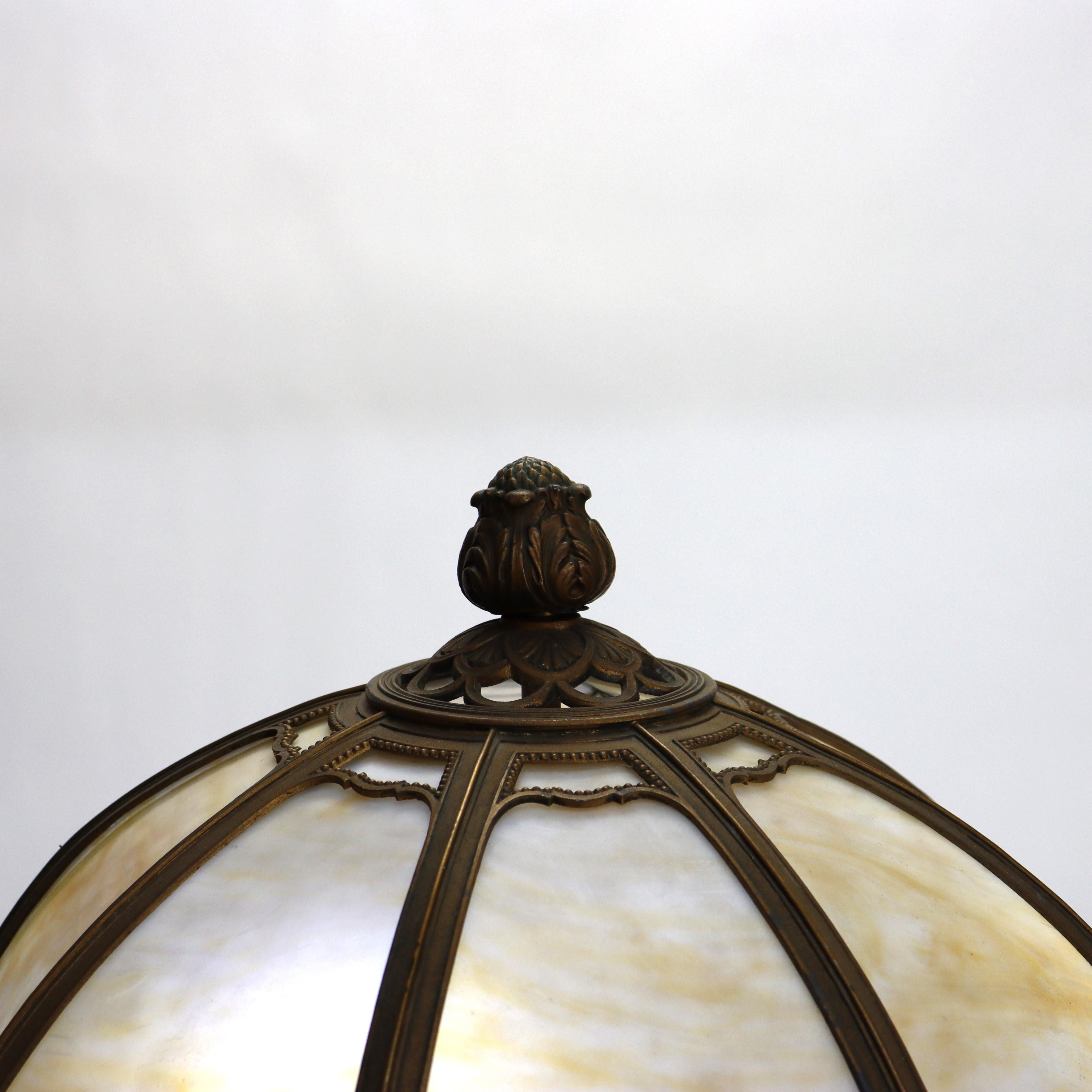 Lampada da tavolo in vetro scoria Arts & Crafts del XX secolo in vendita 1