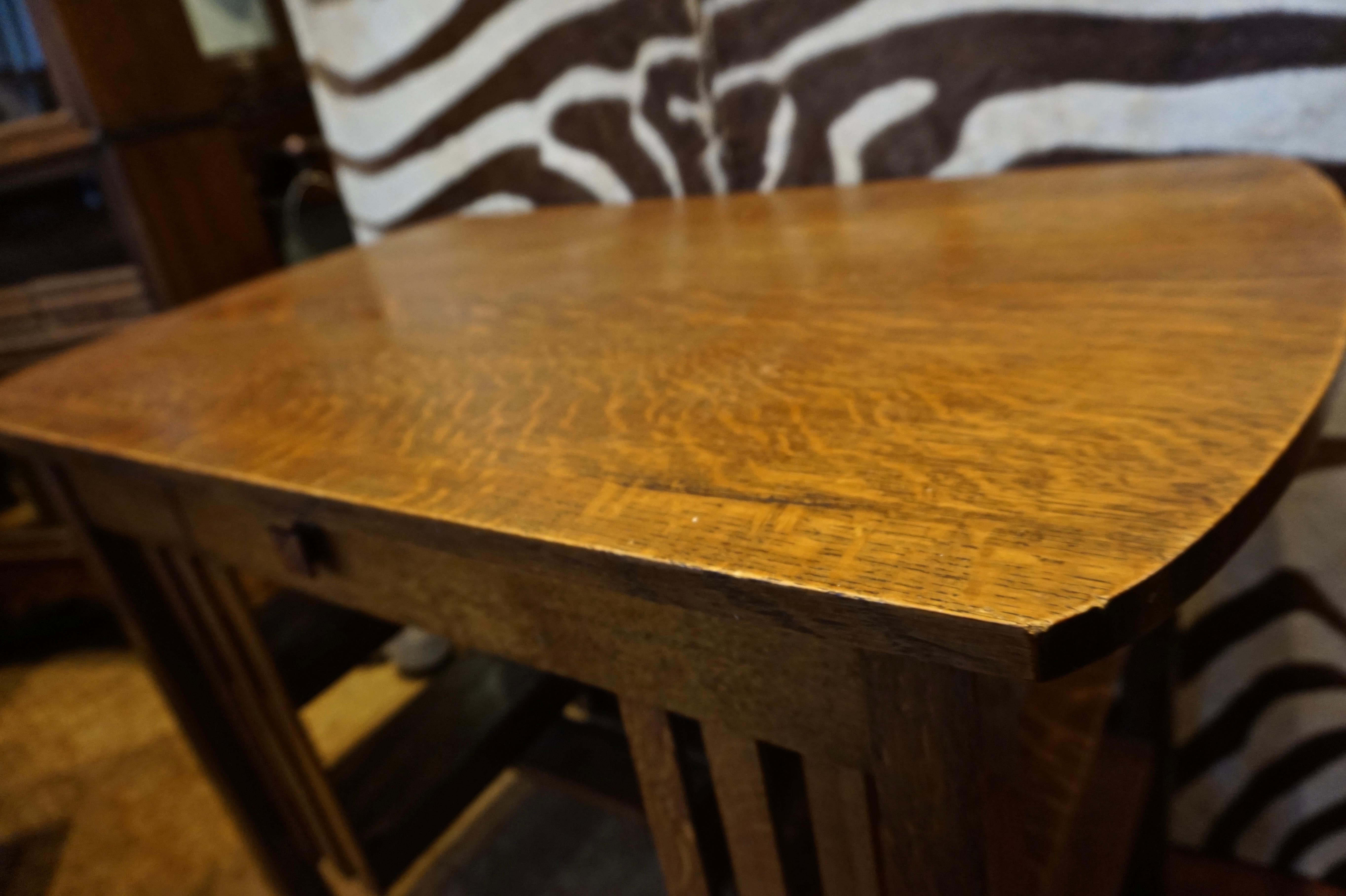 quarter sawn oak desk