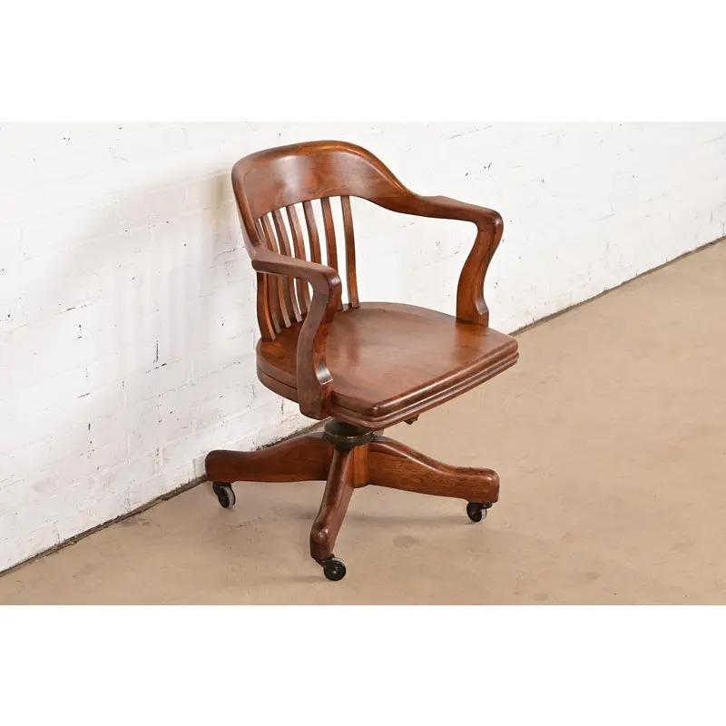 Arts & Crafts Solid Walnut Executive Swivel Desk Chair by Johnson Chair Co. In Good Condition For Sale In South Bend, IN