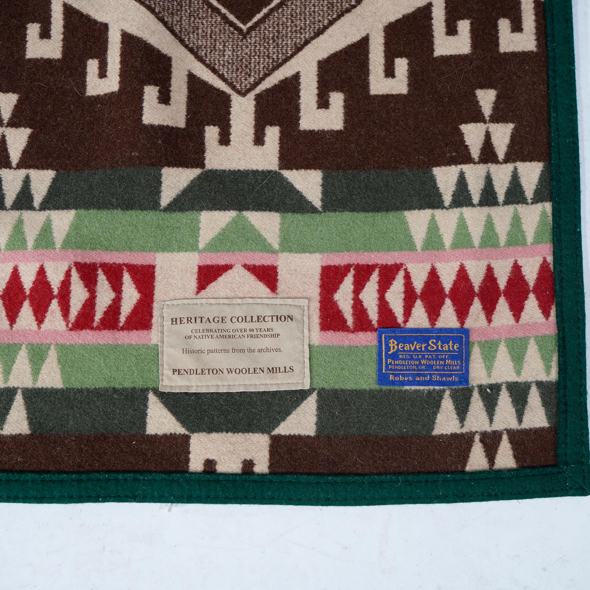 20th Century Arts & Crafts Southwest Style Pendleton Heritage Collection Wool Blanket 20th C