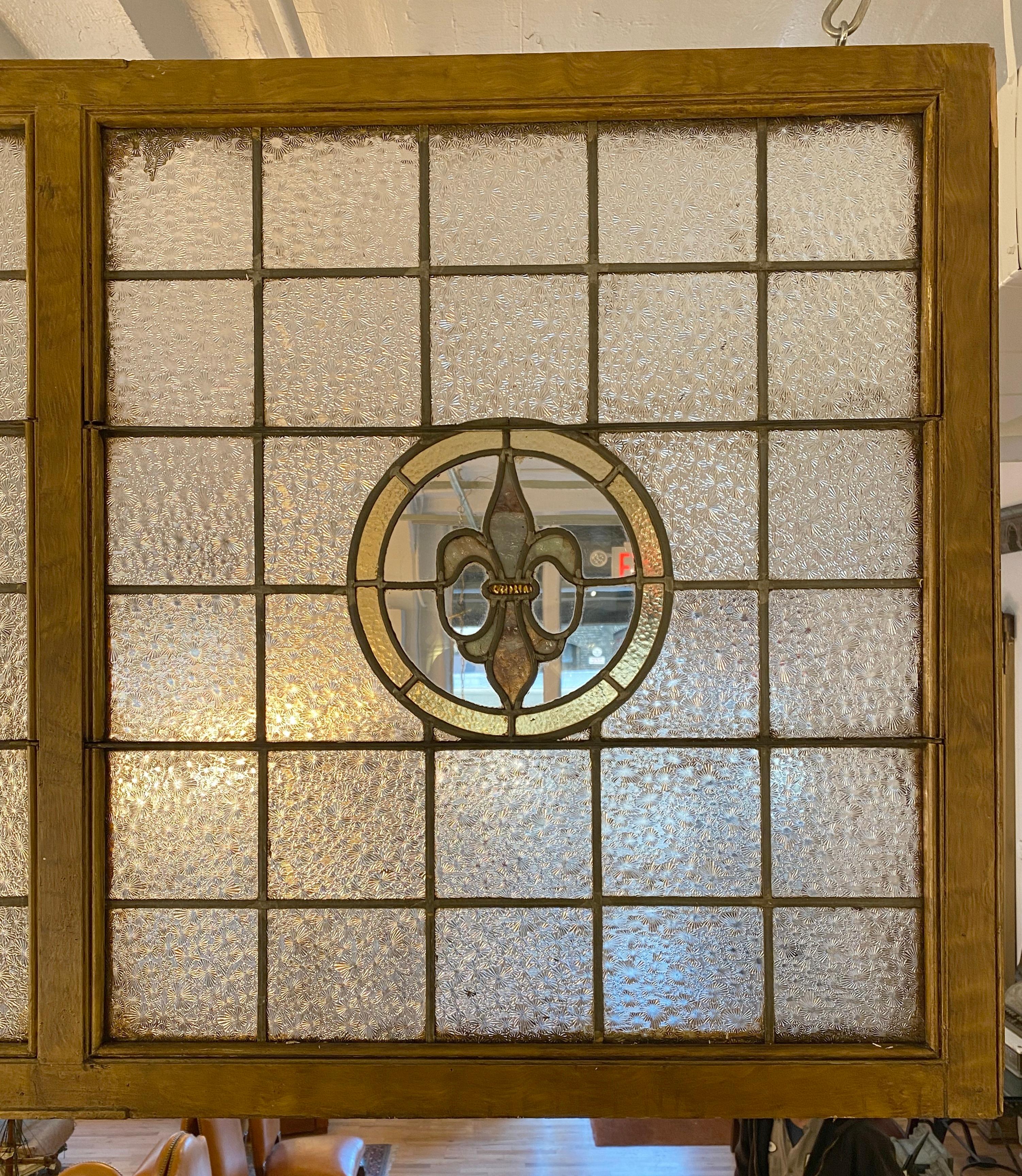 Arts & Crafts Stained Leaded Glass Double Window Fleur de Lis Center In Good Condition In New York, NY