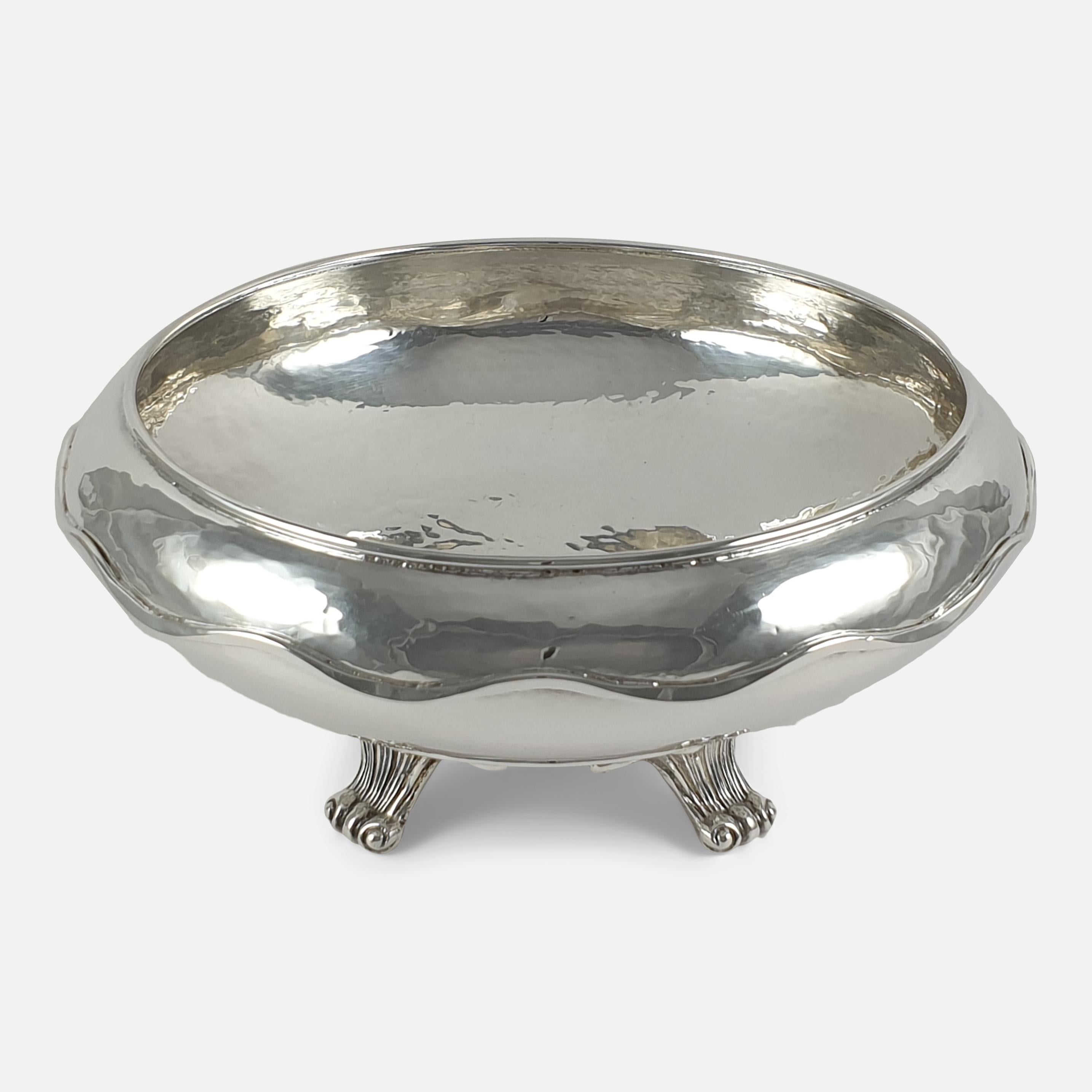 Arts and Crafts Arts & Crafts Sterling Silver Bowl, Omar Ramsden, London, 1928 For Sale